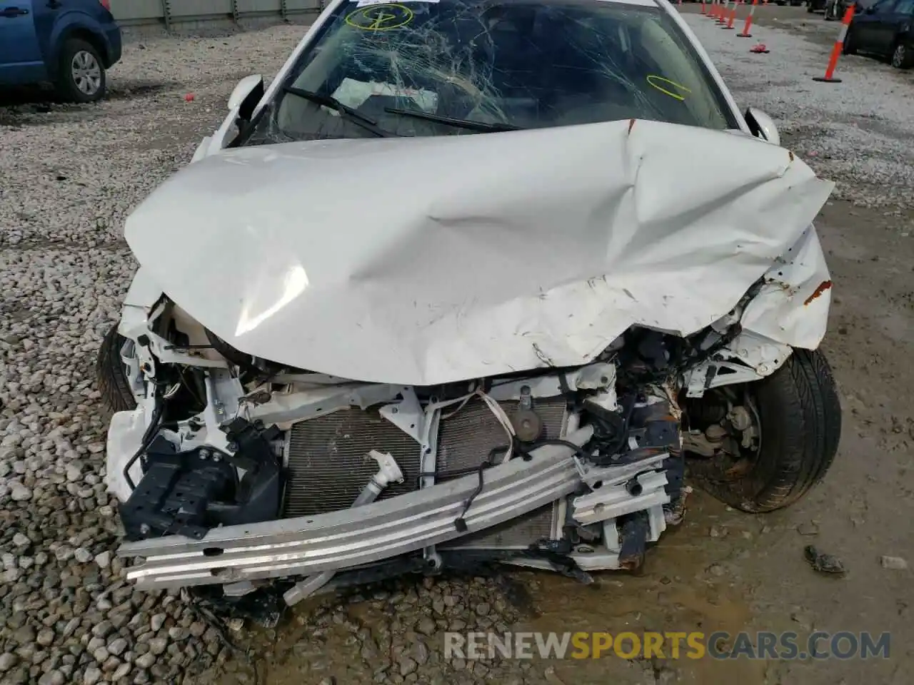 7 Photograph of a damaged car JTDEPRAE5LJ085058 TOYOTA COROLLA 2020