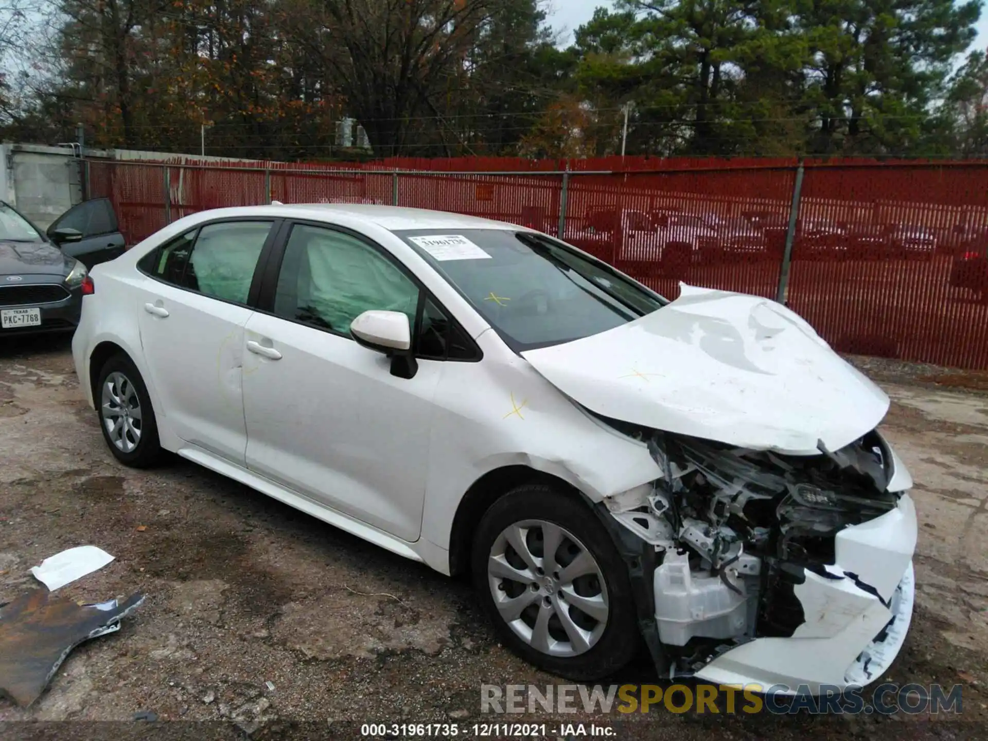 1 Photograph of a damaged car JTDEPRAE5LJ085464 TOYOTA COROLLA 2020