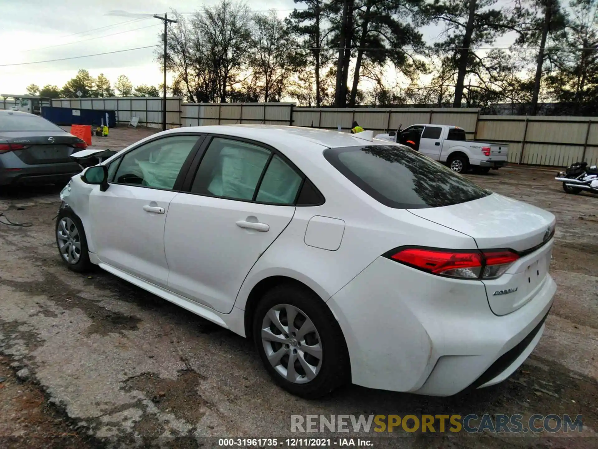 3 Photograph of a damaged car JTDEPRAE5LJ085464 TOYOTA COROLLA 2020