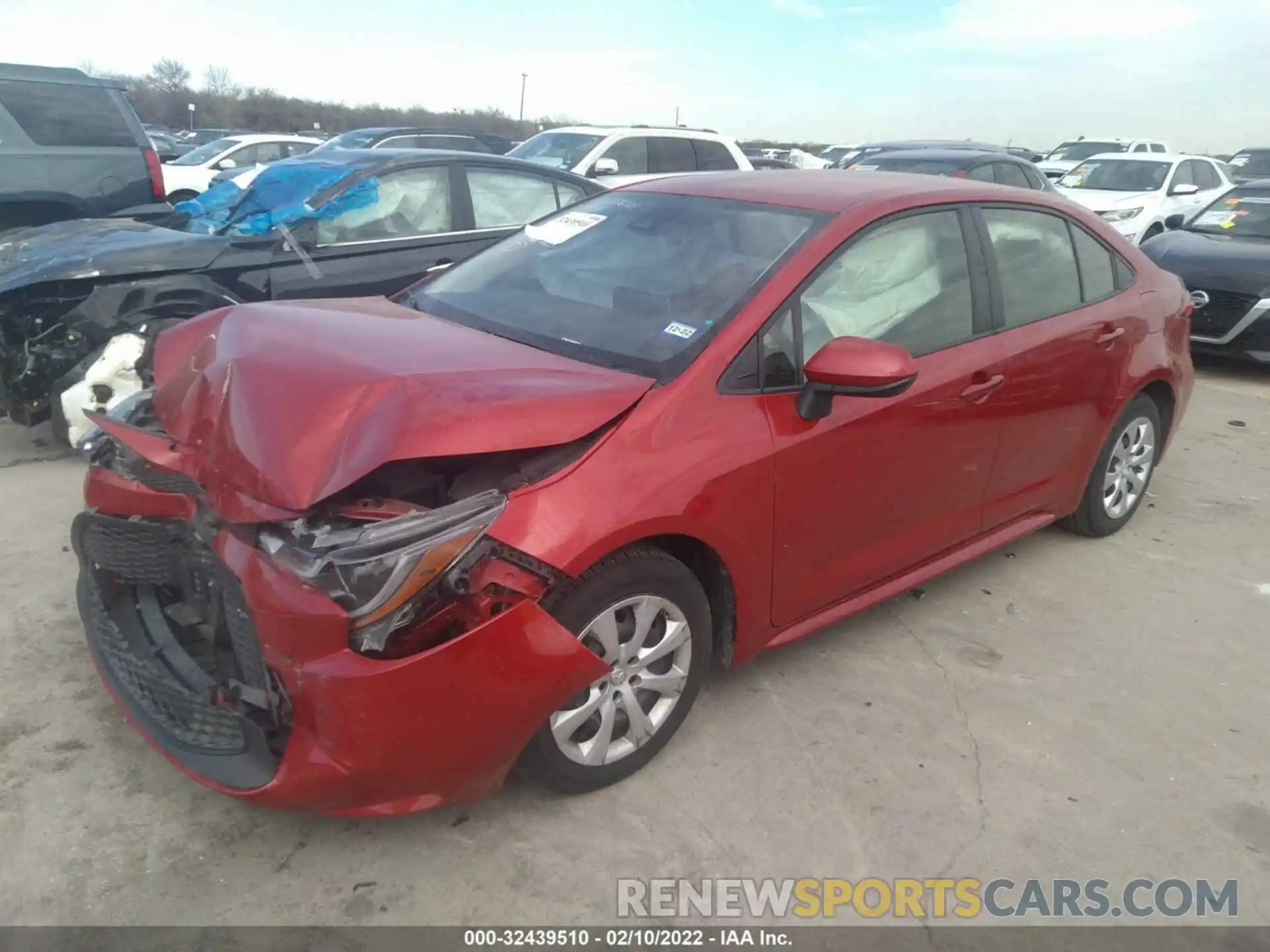 2 Photograph of a damaged car JTDEPRAE5LJ085660 TOYOTA COROLLA 2020