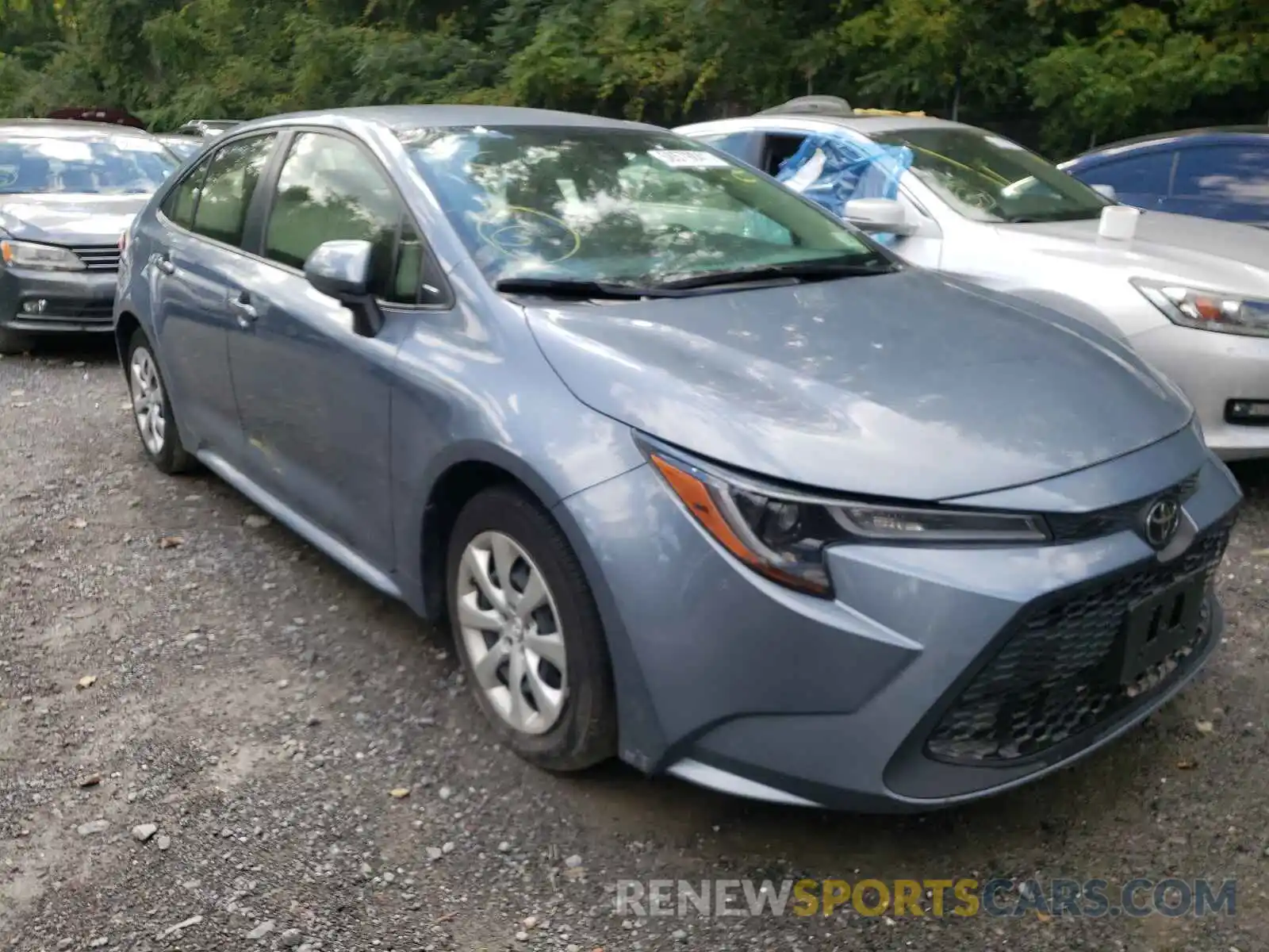 1 Photograph of a damaged car JTDEPRAE5LJ085738 TOYOTA COROLLA 2020