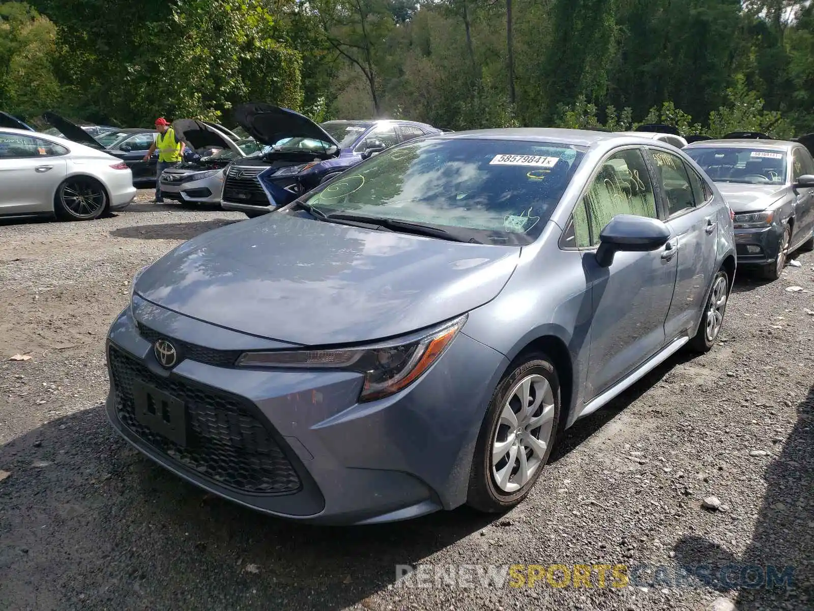 2 Photograph of a damaged car JTDEPRAE5LJ085738 TOYOTA COROLLA 2020