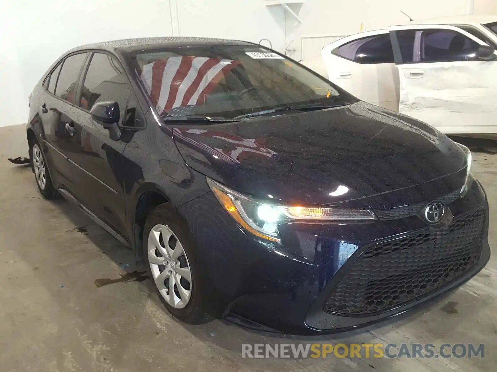 1 Photograph of a damaged car JTDEPRAE5LJ087327 TOYOTA COROLLA 2020