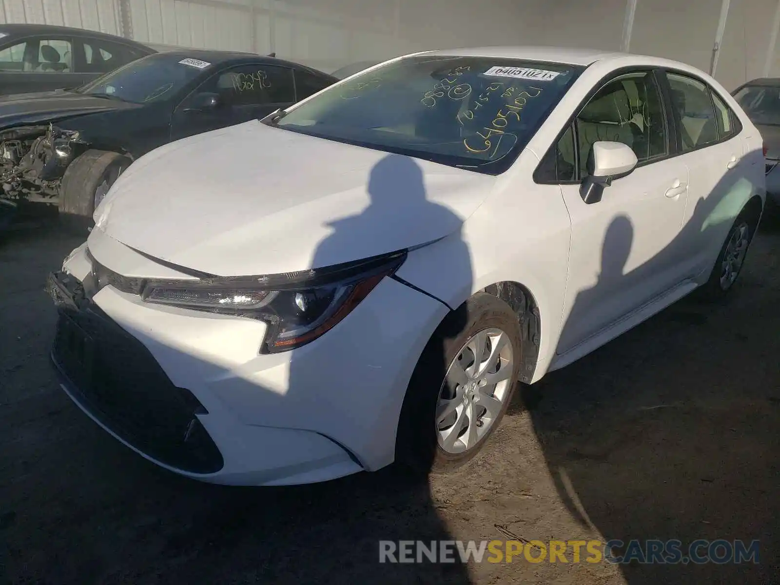 2 Photograph of a damaged car JTDEPRAE5LJ088283 TOYOTA COROLLA 2020