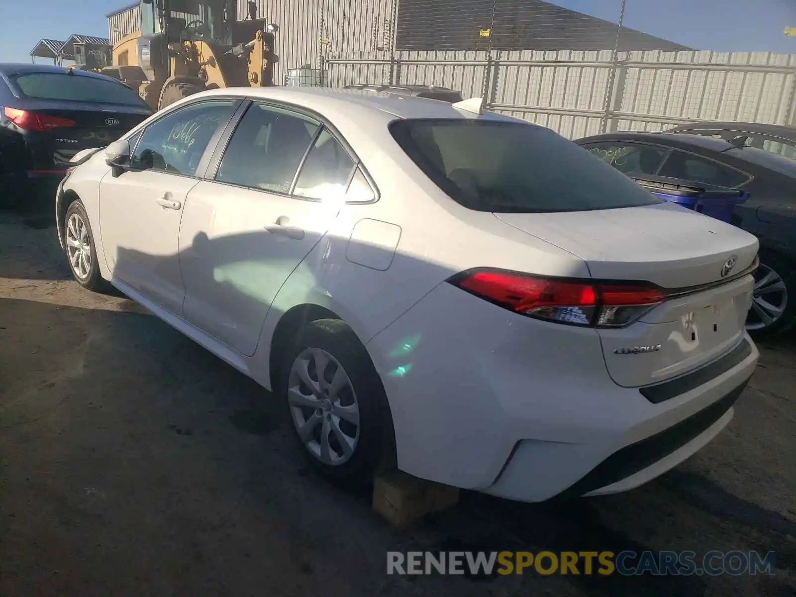 3 Photograph of a damaged car JTDEPRAE5LJ088283 TOYOTA COROLLA 2020