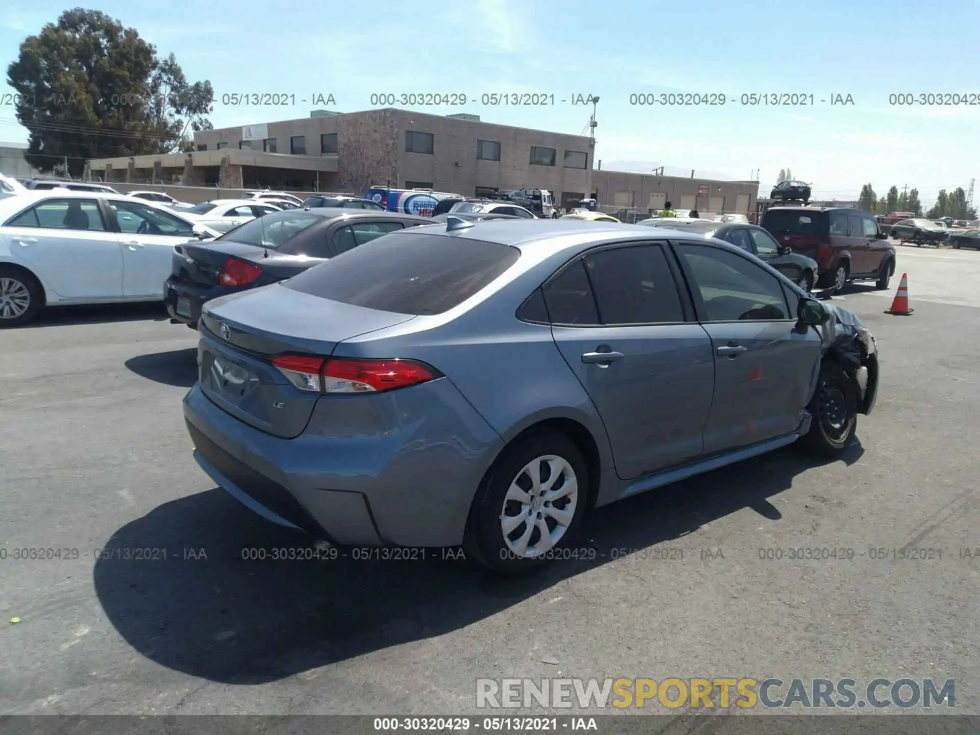 4 Photograph of a damaged car JTDEPRAE5LJ088817 TOYOTA COROLLA 2020