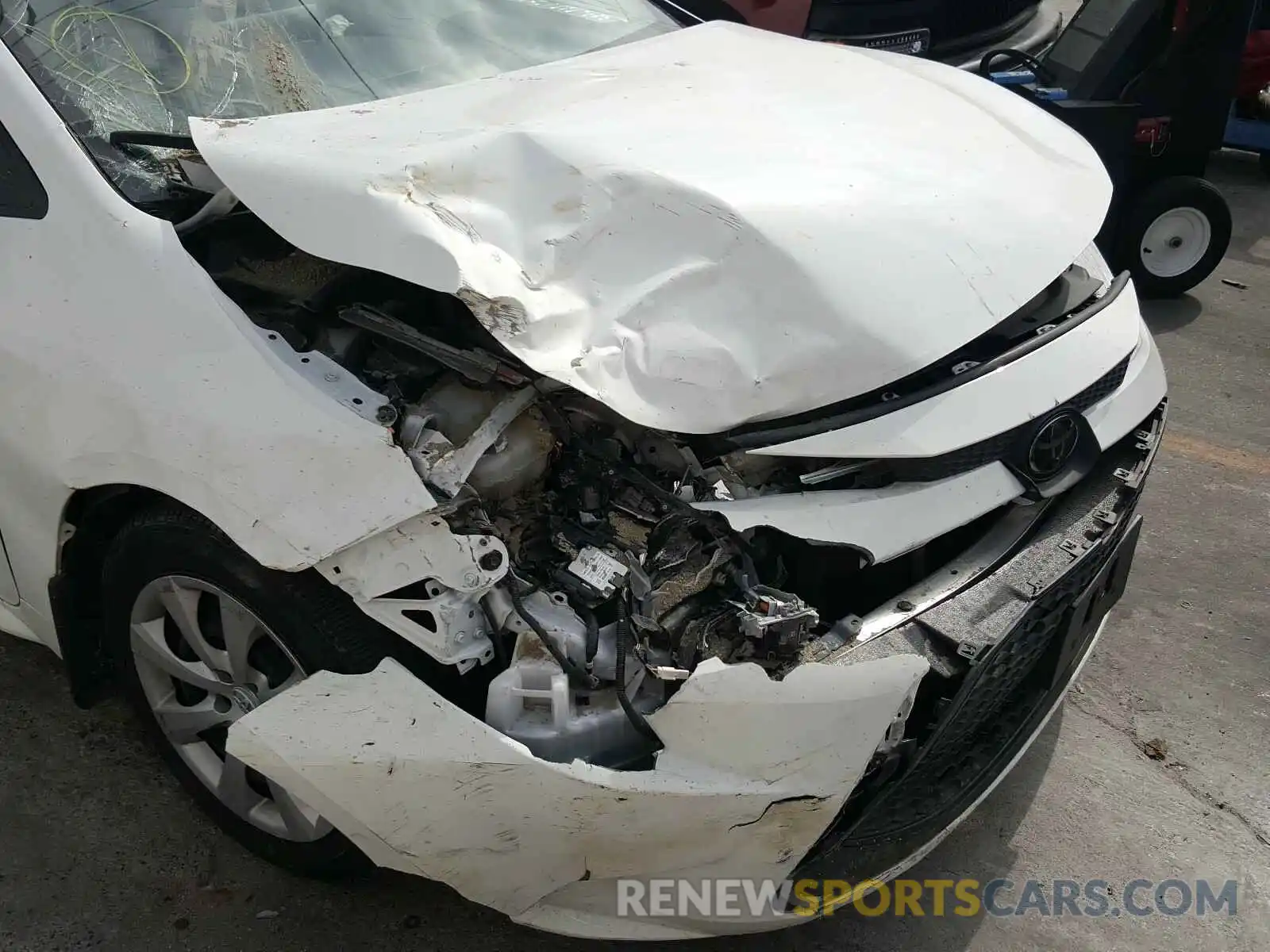 9 Photograph of a damaged car JTDEPRAE5LJ089174 TOYOTA COROLLA 2020