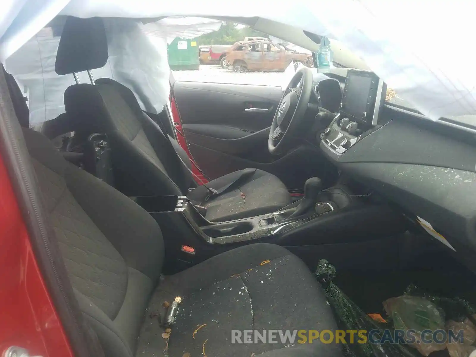 5 Photograph of a damaged car JTDEPRAE5LJ090101 TOYOTA COROLLA 2020