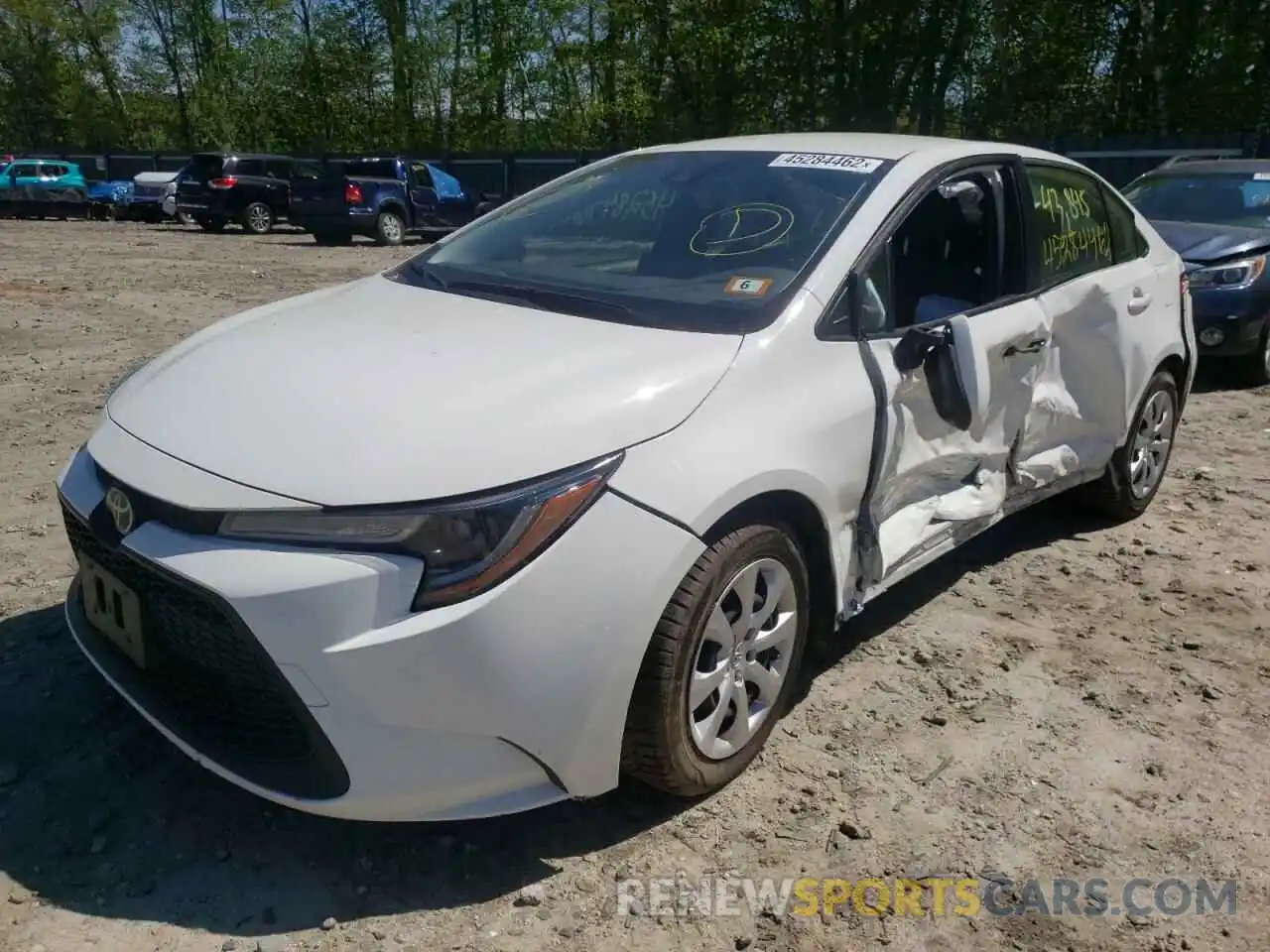 2 Photograph of a damaged car JTDEPRAE5LJ090616 TOYOTA COROLLA 2020