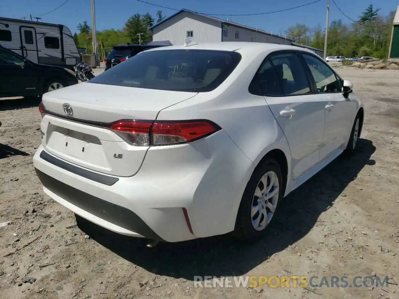 4 Photograph of a damaged car JTDEPRAE5LJ090616 TOYOTA COROLLA 2020