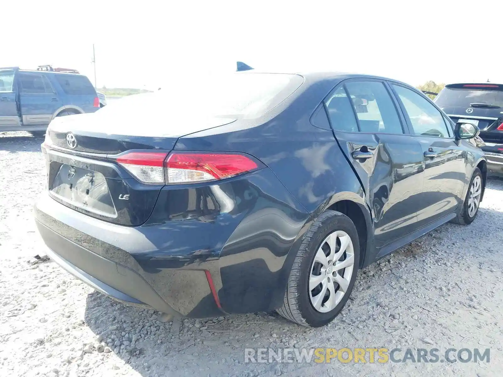 4 Photograph of a damaged car JTDEPRAE5LJ090826 TOYOTA COROLLA 2020