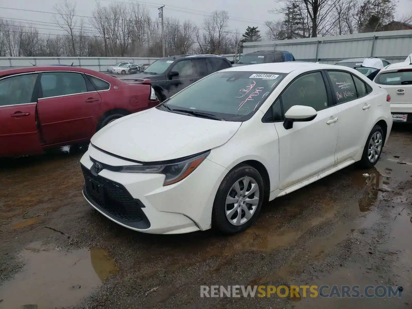 2 Photograph of a damaged car JTDEPRAE5LJ091538 TOYOTA COROLLA 2020