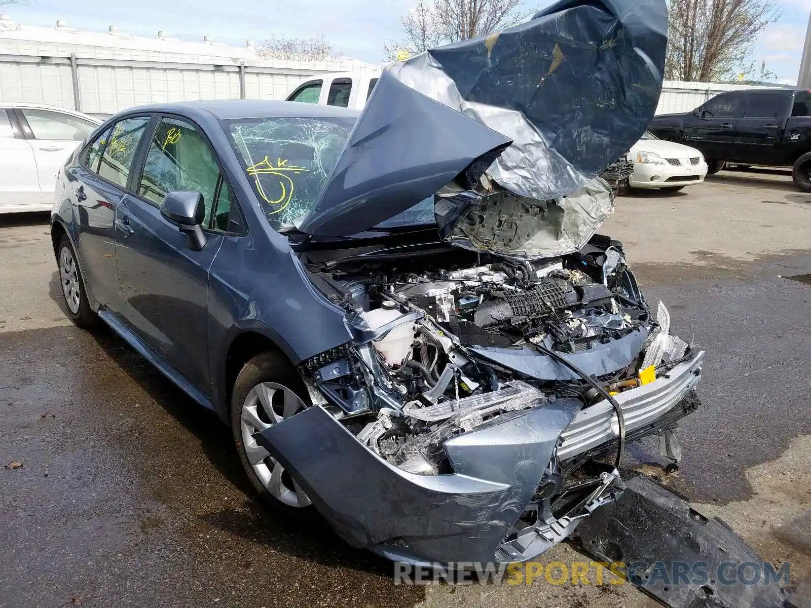 1 Photograph of a damaged car JTDEPRAE5LJ092687 TOYOTA COROLLA 2020