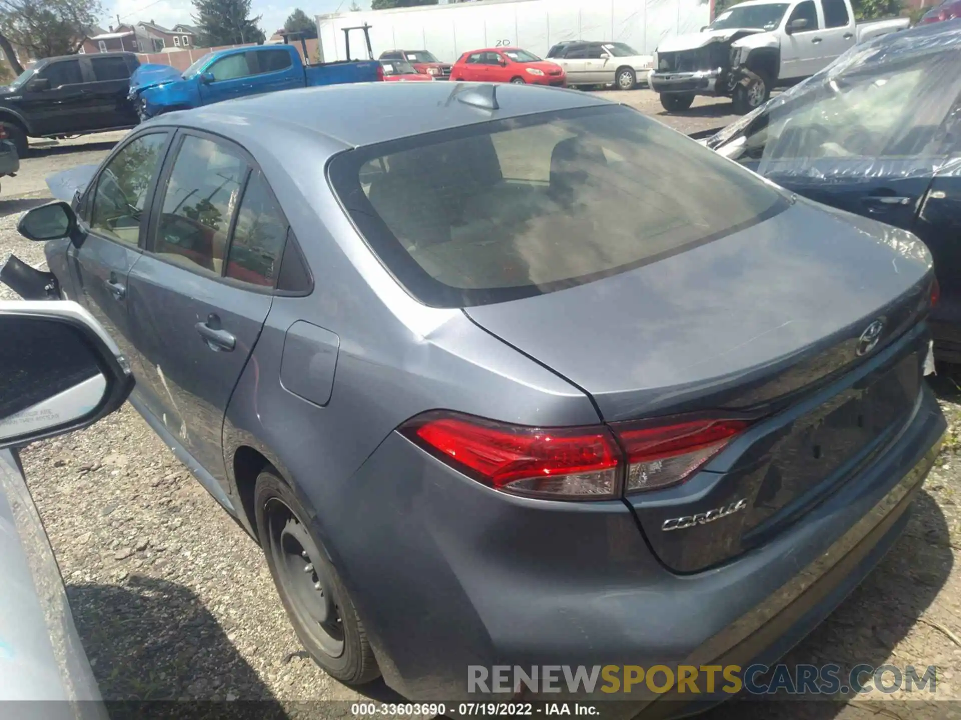 3 Photograph of a damaged car JTDEPRAE5LJ092785 TOYOTA COROLLA 2020