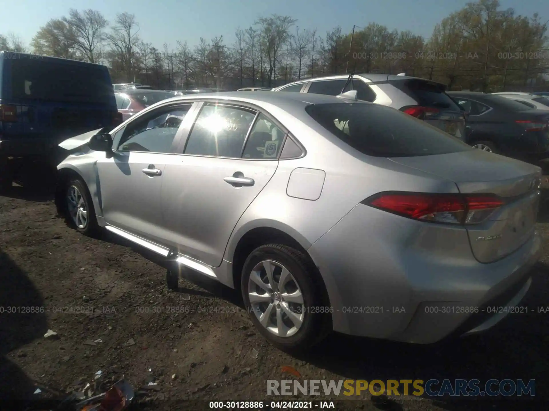 3 Photograph of a damaged car JTDEPRAE5LJ093838 TOYOTA COROLLA 2020