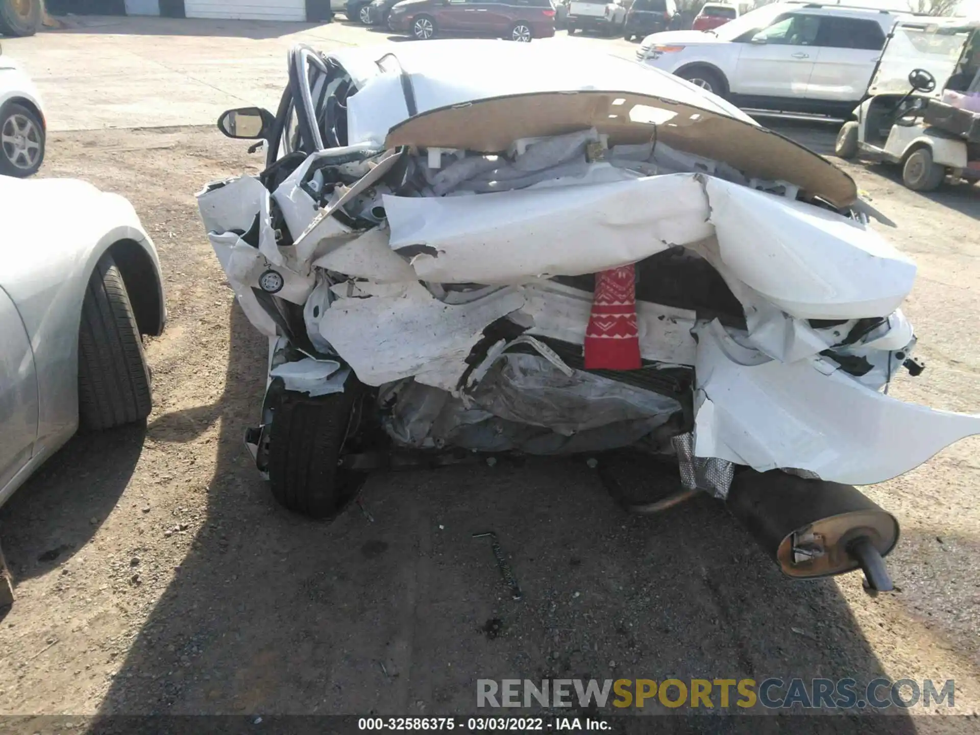 6 Photograph of a damaged car JTDEPRAE5LJ093841 TOYOTA COROLLA 2020