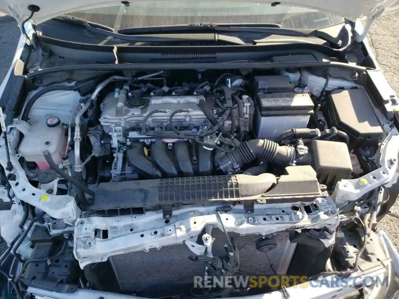 7 Photograph of a damaged car JTDEPRAE5LJ094732 TOYOTA COROLLA 2020