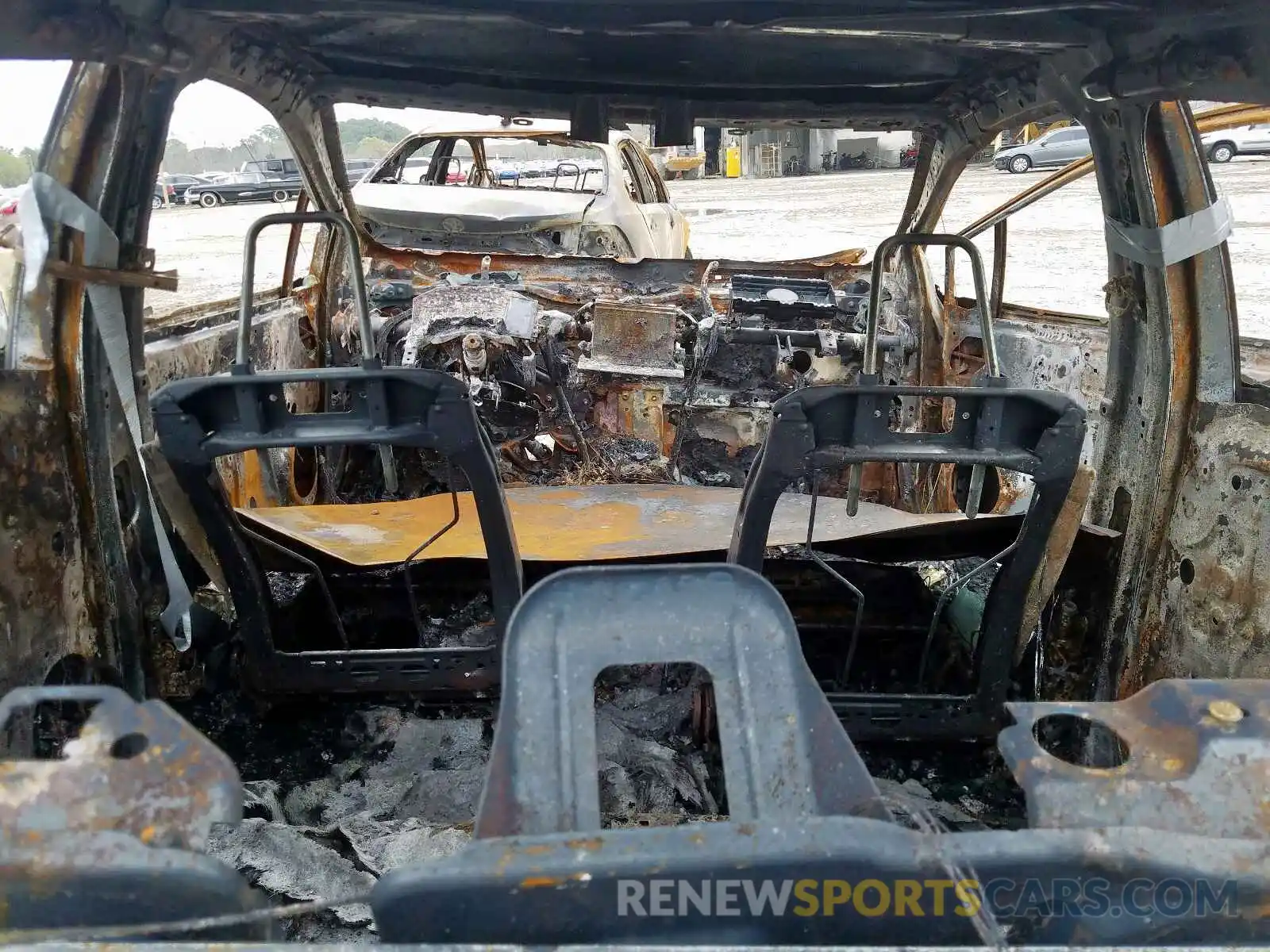 9 Фотография поврежденного автомобиля JTDEPRAE5LJ095413 TOYOTA COROLLA 2020