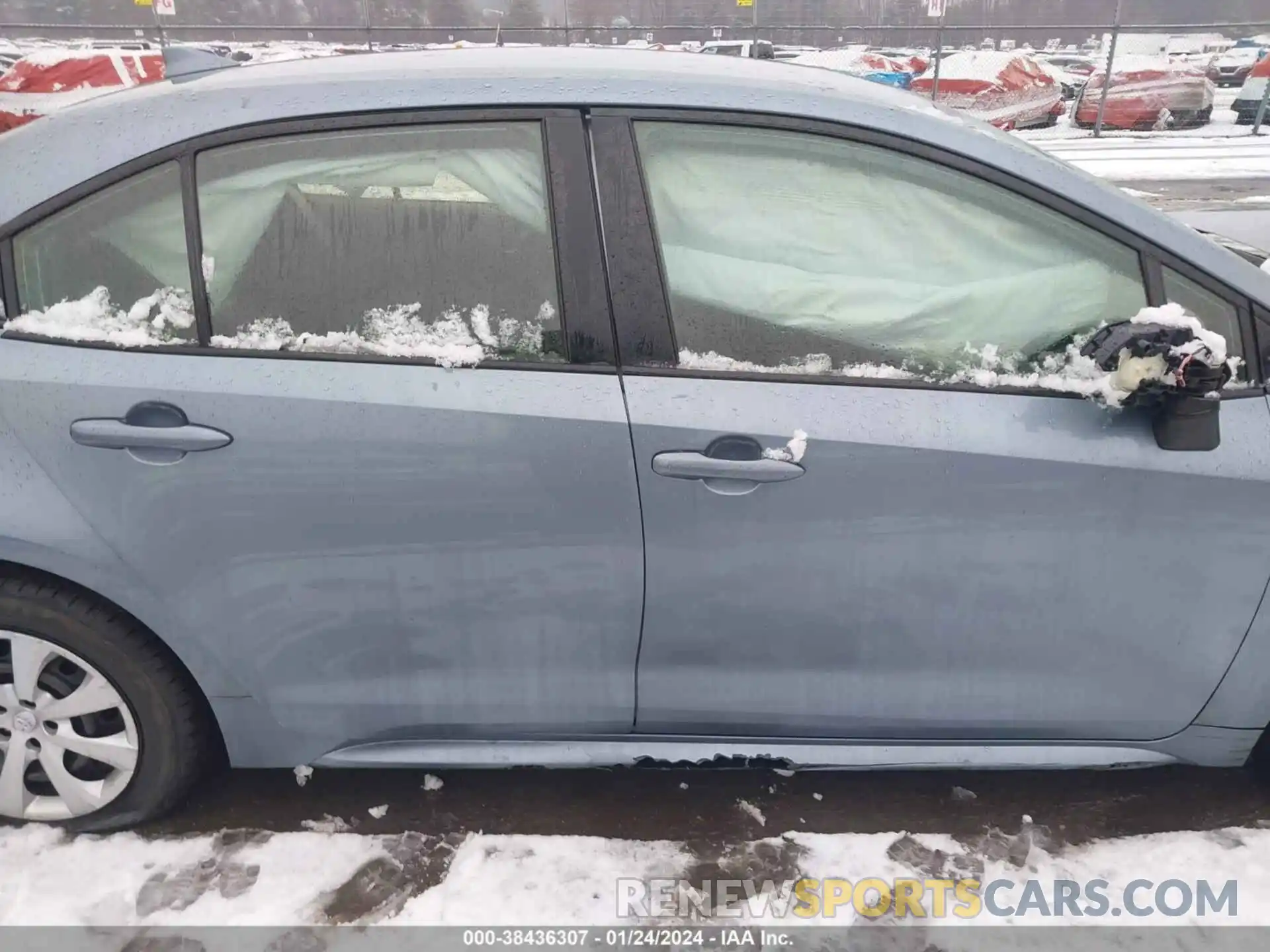 14 Photograph of a damaged car JTDEPRAE5LJ096142 TOYOTA COROLLA 2020