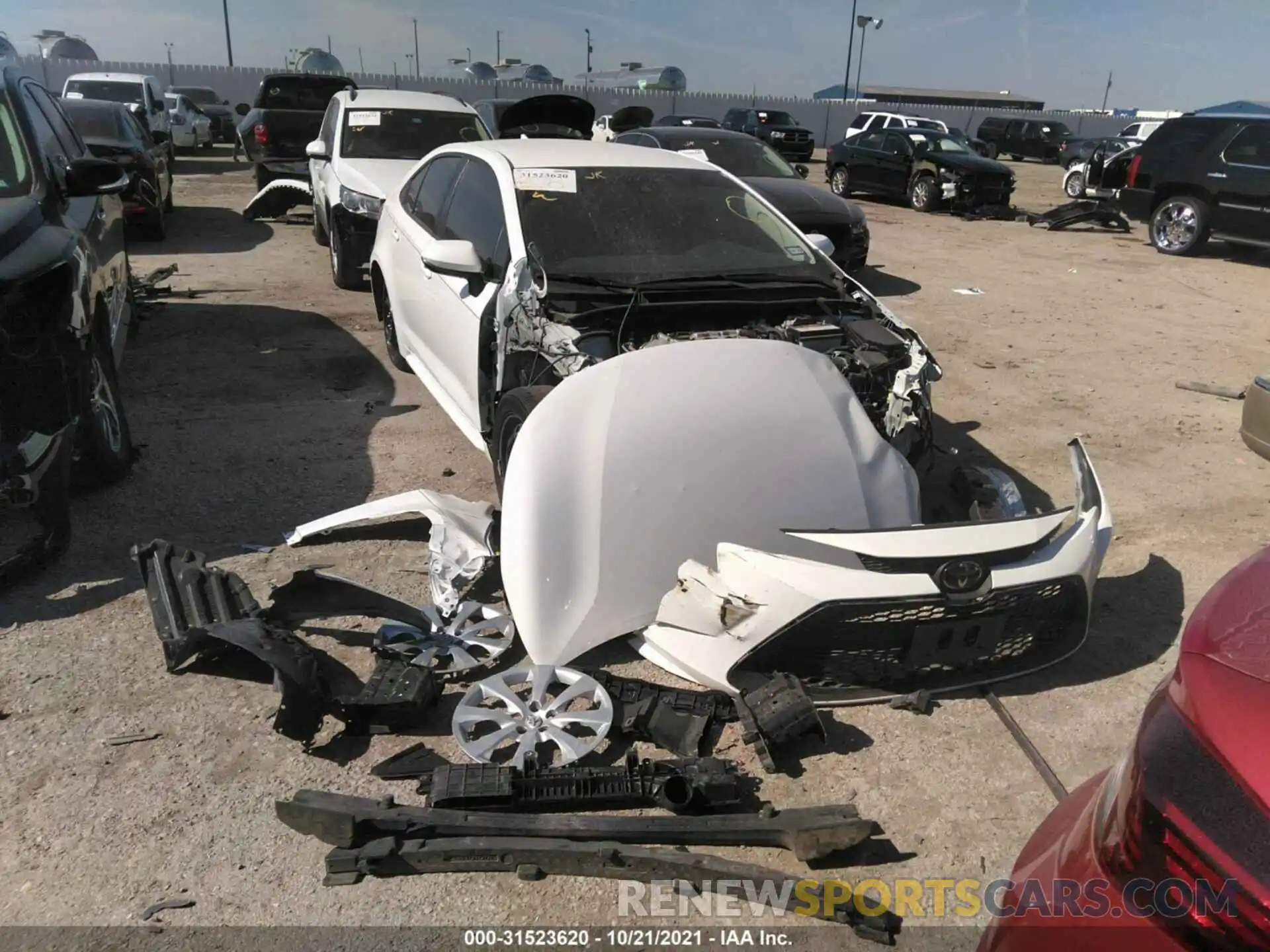 12 Photograph of a damaged car JTDEPRAE5LJ098585 TOYOTA COROLLA 2020