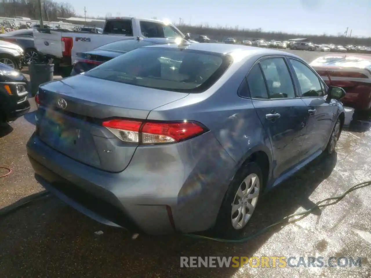 4 Photograph of a damaged car JTDEPRAE5LJ099445 TOYOTA COROLLA 2020