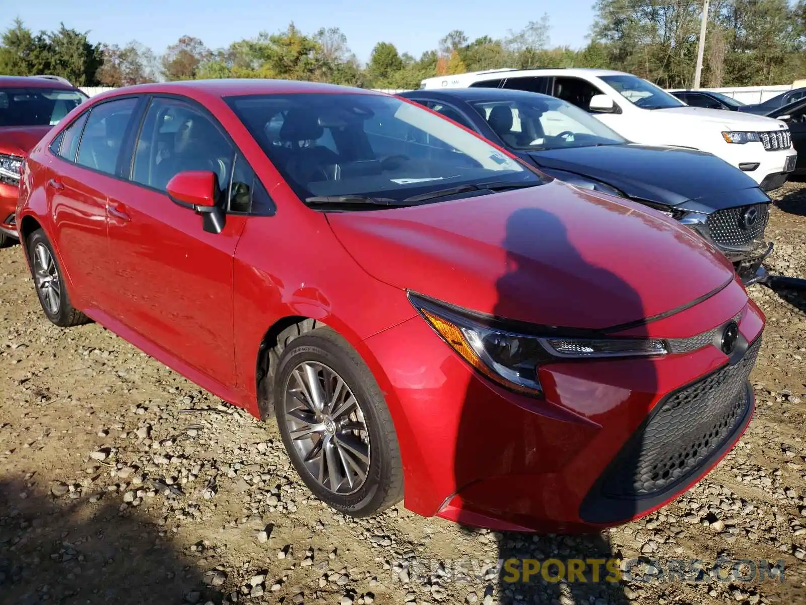 1 Photograph of a damaged car JTDEPRAE5LJ101887 TOYOTA COROLLA 2020