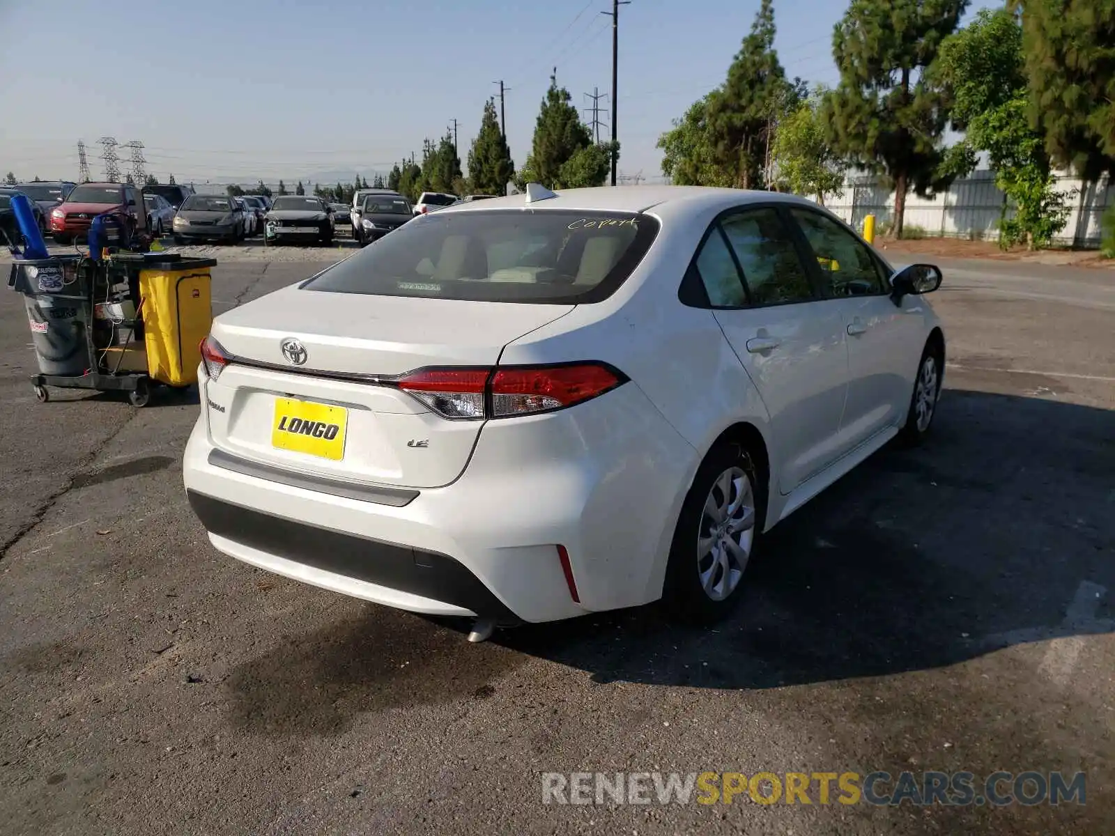 4 Photograph of a damaged car JTDEPRAE5LJ103042 TOYOTA COROLLA 2020