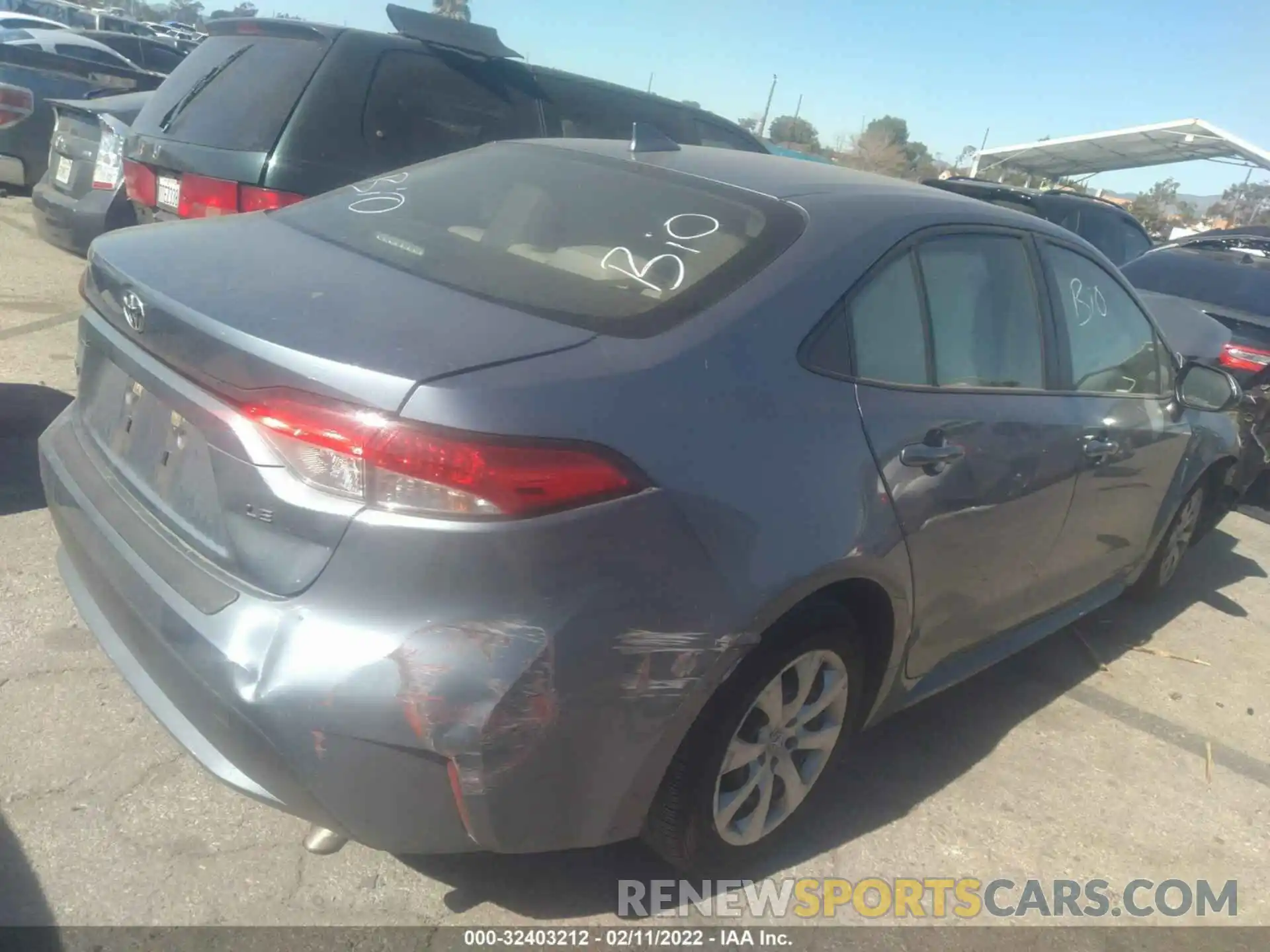 4 Photograph of a damaged car JTDEPRAE5LJ103932 TOYOTA COROLLA 2020