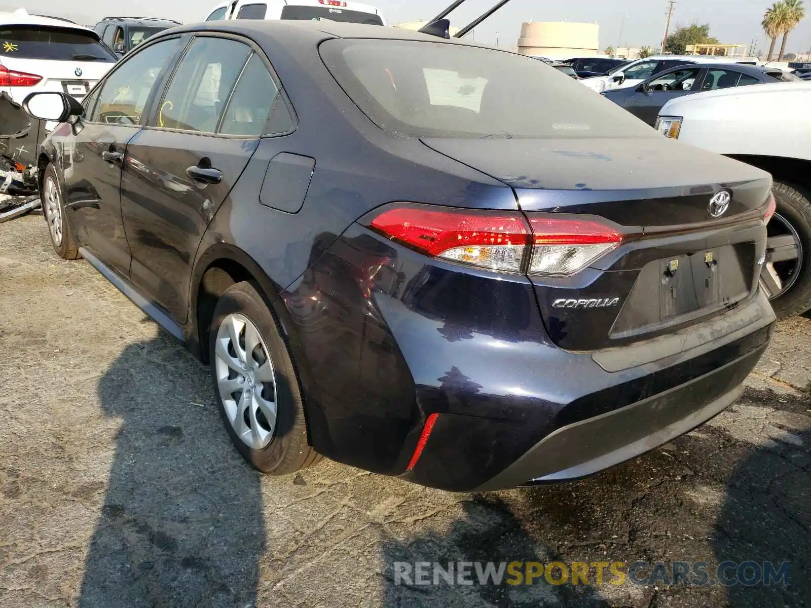 3 Photograph of a damaged car JTDEPRAE5LJ105017 TOYOTA COROLLA 2020