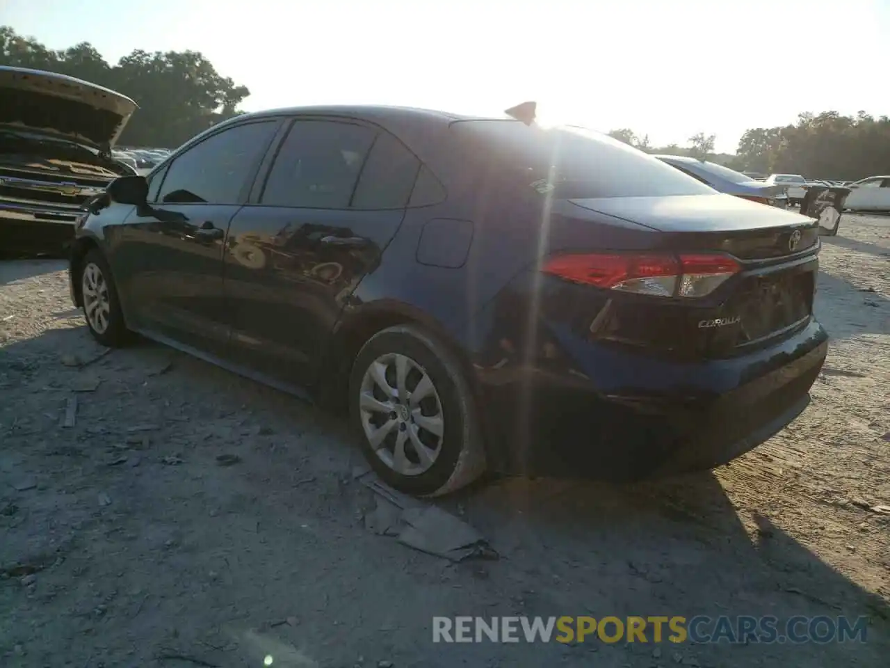 3 Photograph of a damaged car JTDEPRAE5LJ105535 TOYOTA COROLLA 2020