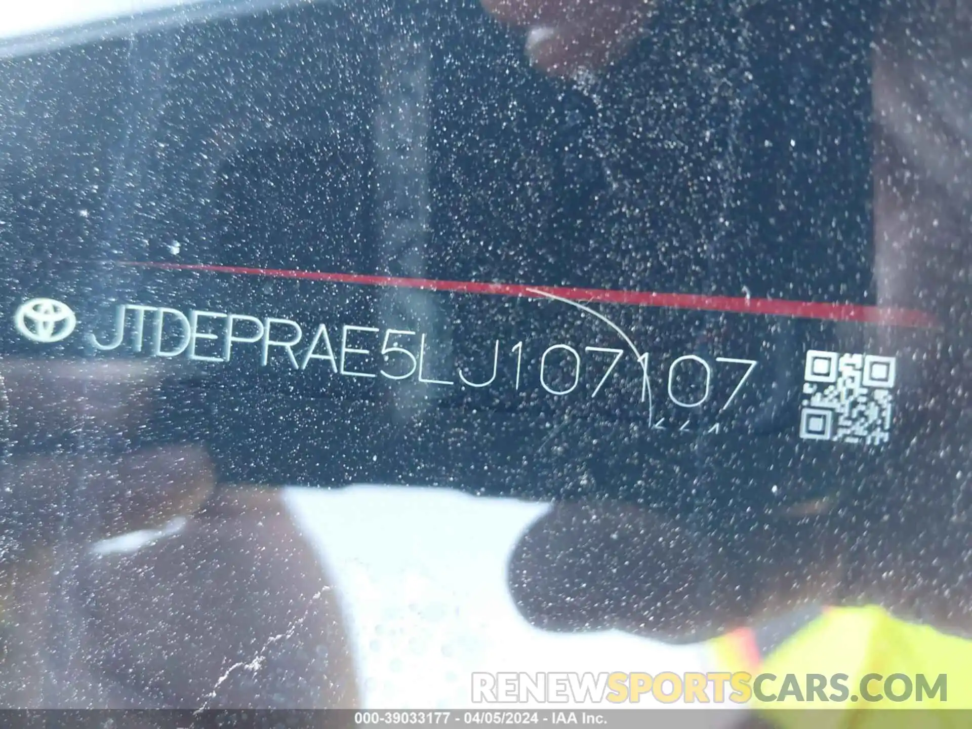 9 Photograph of a damaged car JTDEPRAE5LJ107107 TOYOTA COROLLA 2020