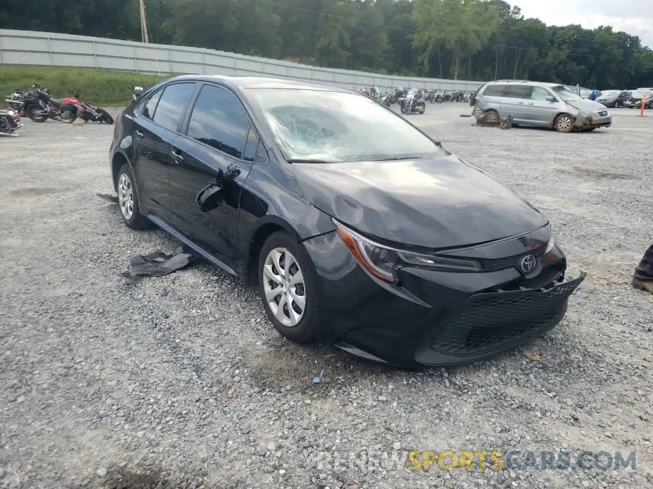 1 Photograph of a damaged car JTDEPRAE5LJ109374 TOYOTA COROLLA 2020