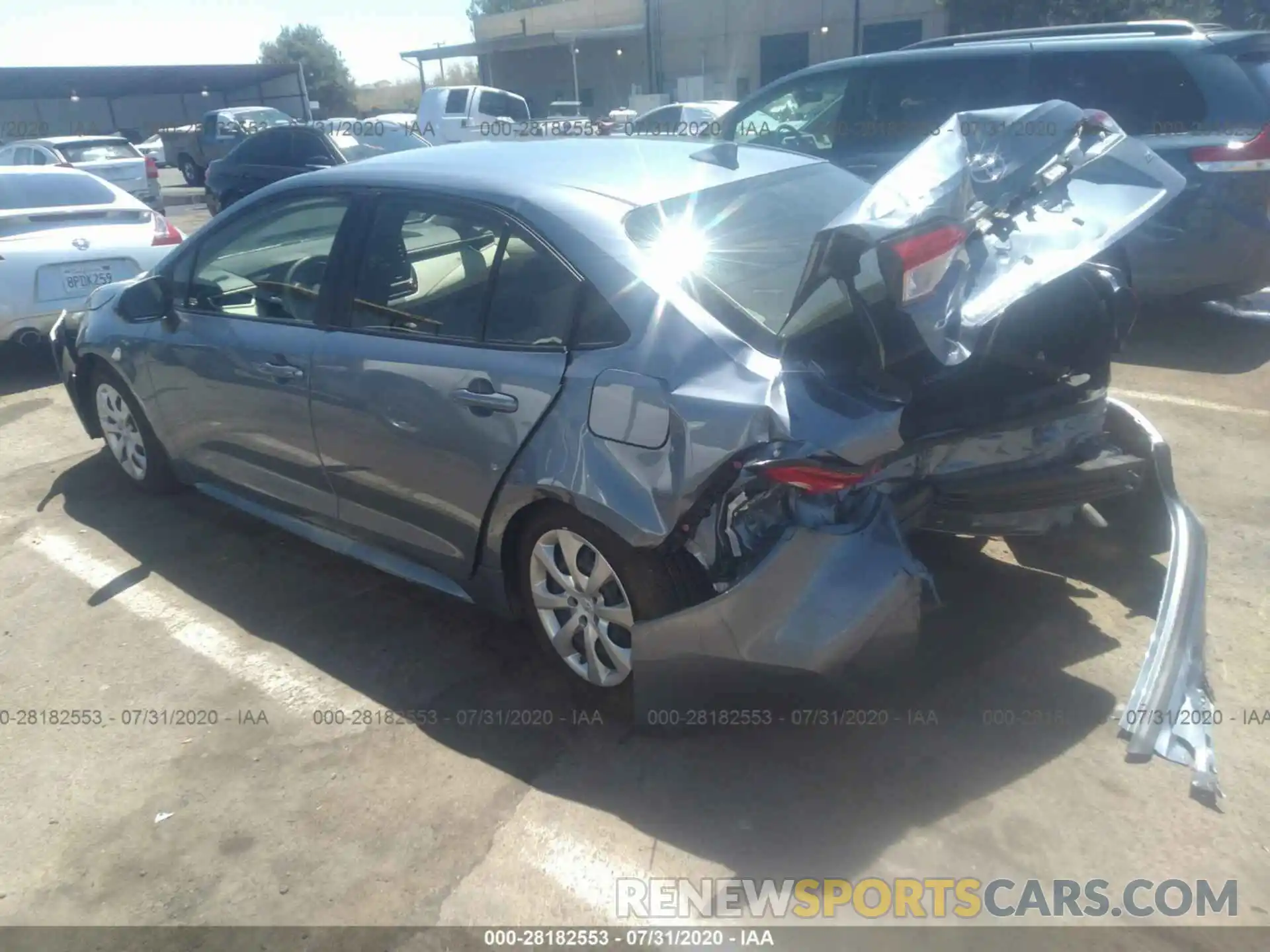 3 Photograph of a damaged car JTDEPRAE5LJ111576 TOYOTA COROLLA 2020