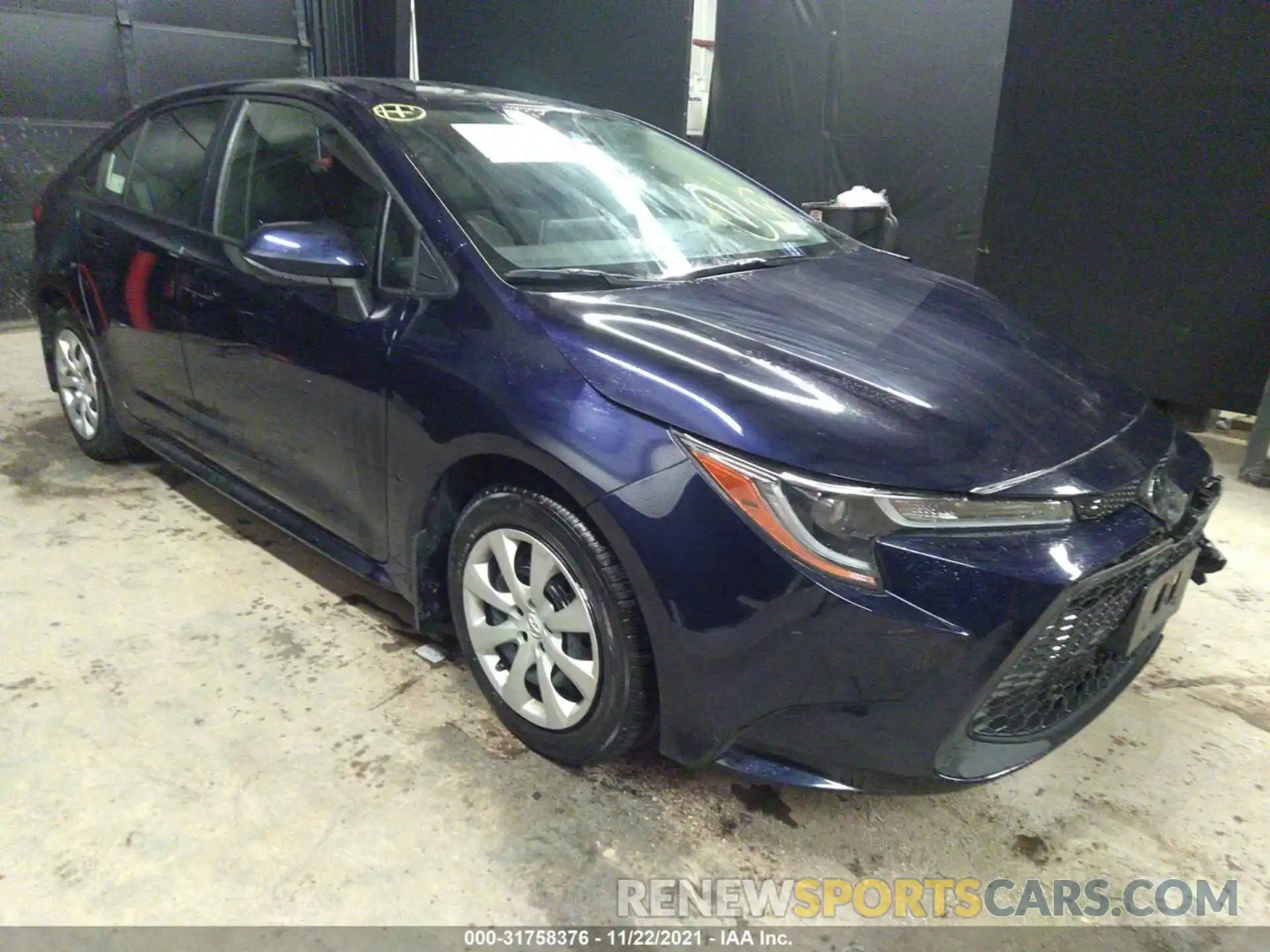 1 Photograph of a damaged car JTDEPRAE5LJ112436 TOYOTA COROLLA 2020