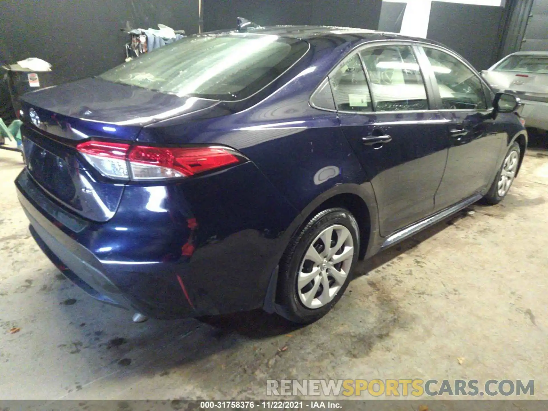 4 Photograph of a damaged car JTDEPRAE5LJ112436 TOYOTA COROLLA 2020