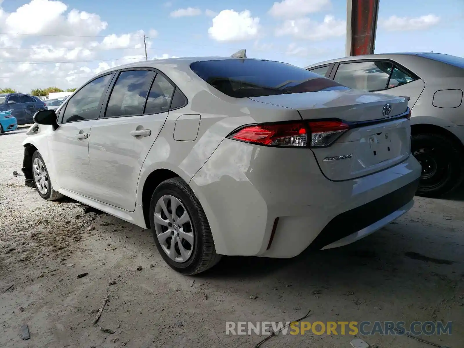 3 Photograph of a damaged car JTDEPRAE5LJ114915 TOYOTA COROLLA 2020