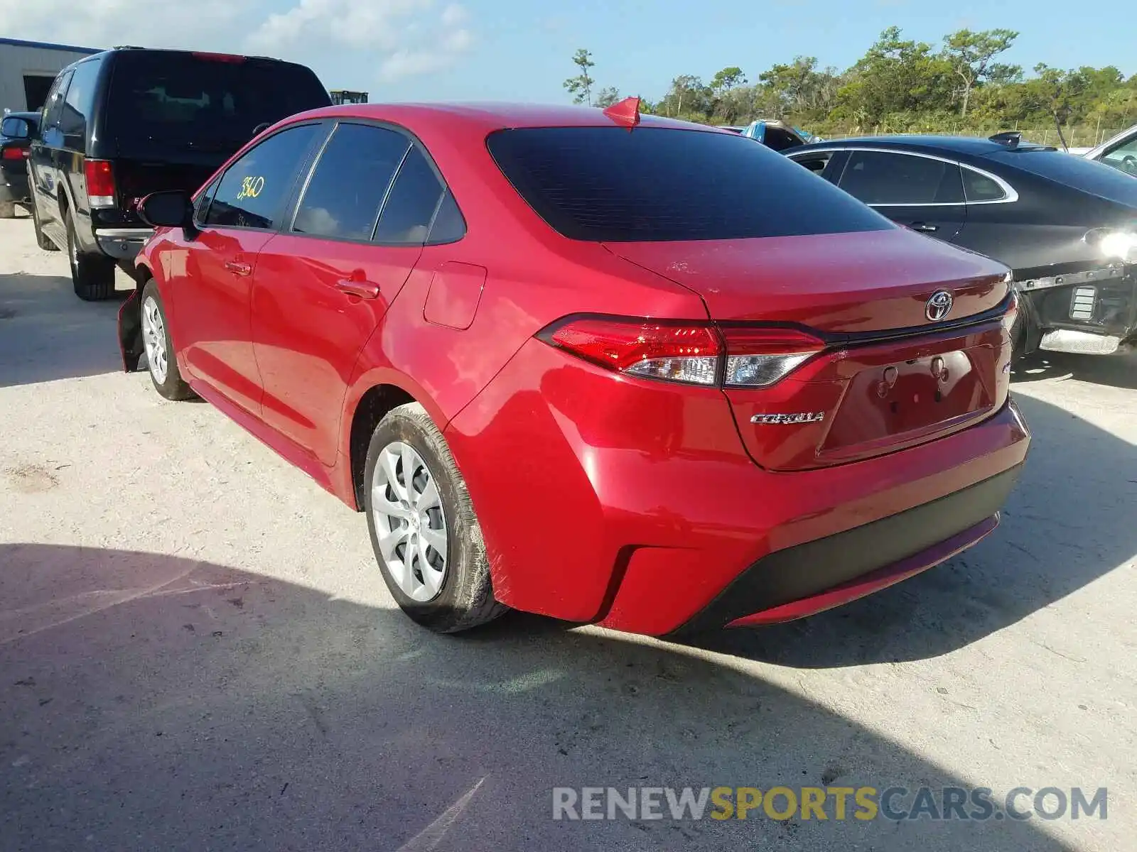 3 Photograph of a damaged car JTDEPRAE5LJ115451 TOYOTA COROLLA 2020