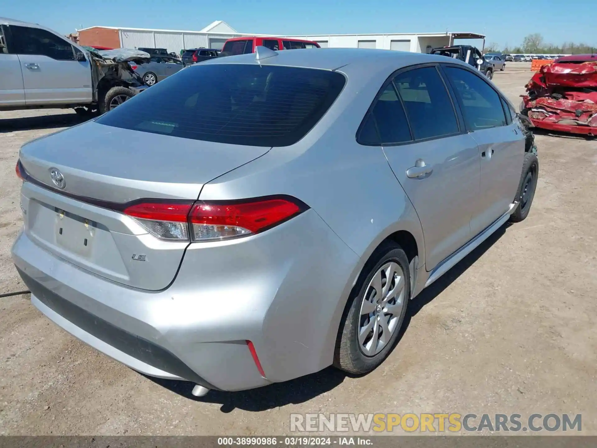 4 Photograph of a damaged car JTDEPRAE5LJ115563 TOYOTA COROLLA 2020