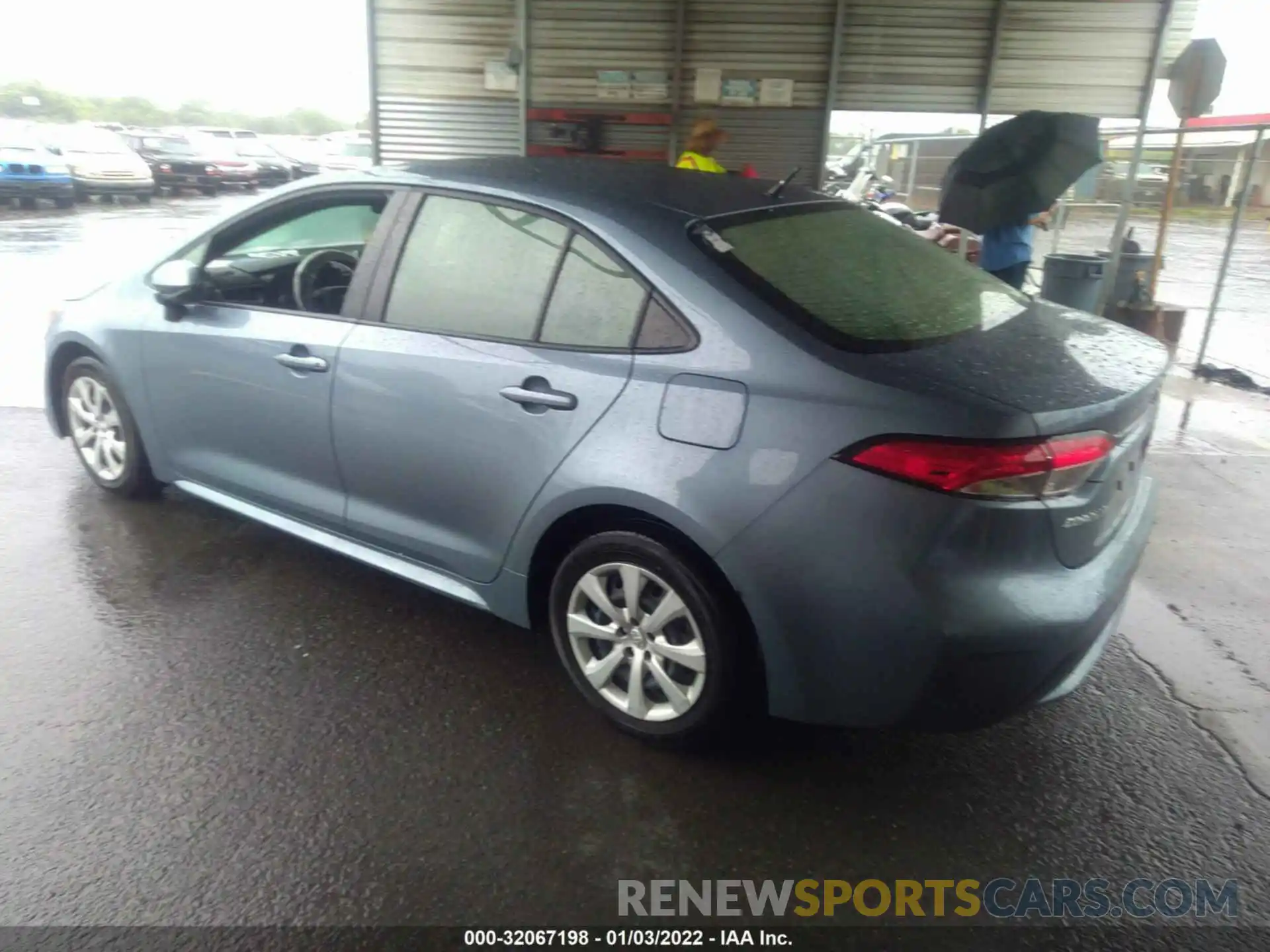 3 Photograph of a damaged car JTDEPRAE5LJ115918 TOYOTA COROLLA 2020