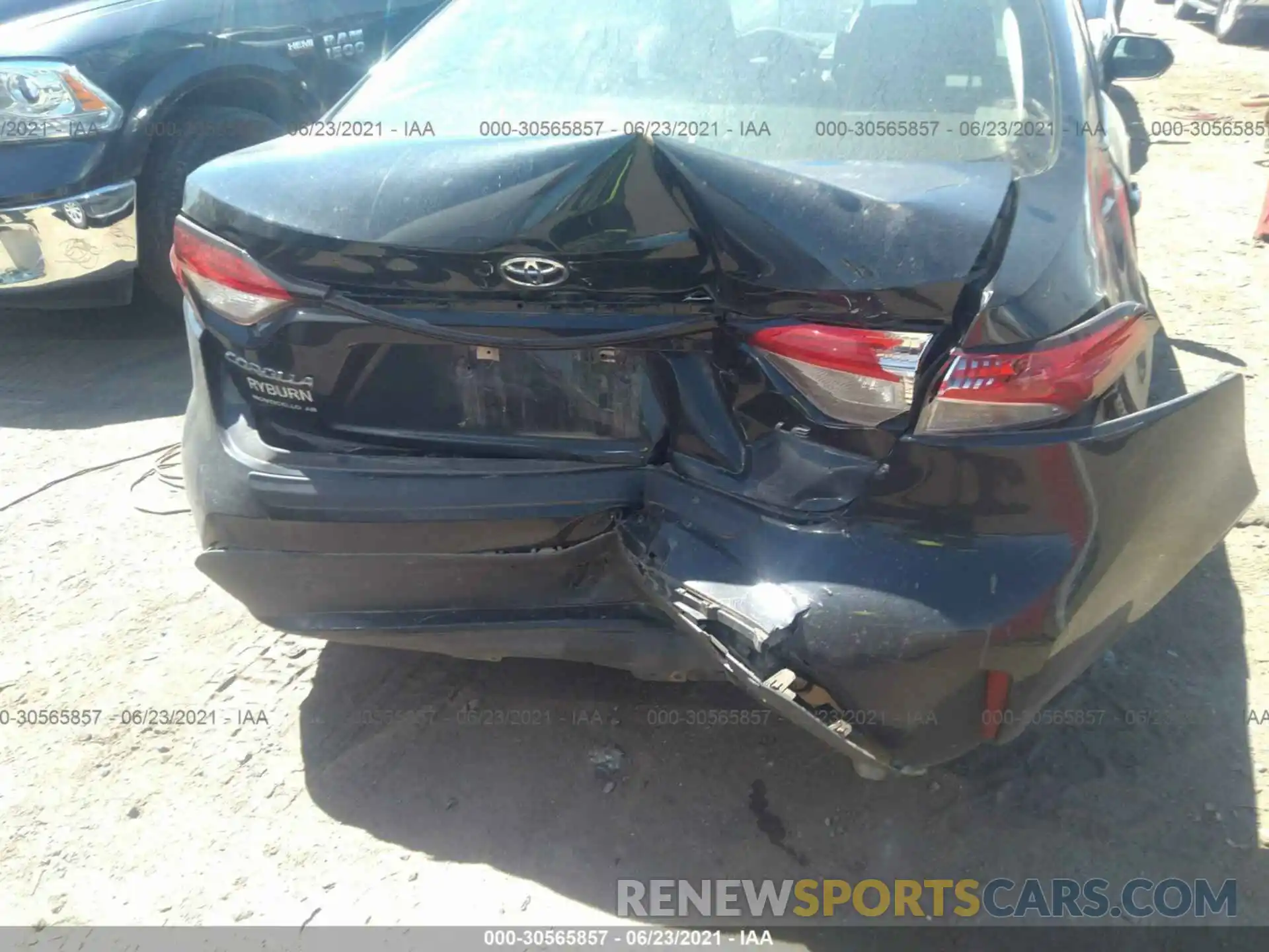 6 Photograph of a damaged car JTDEPRAE6LJ000826 TOYOTA COROLLA 2020