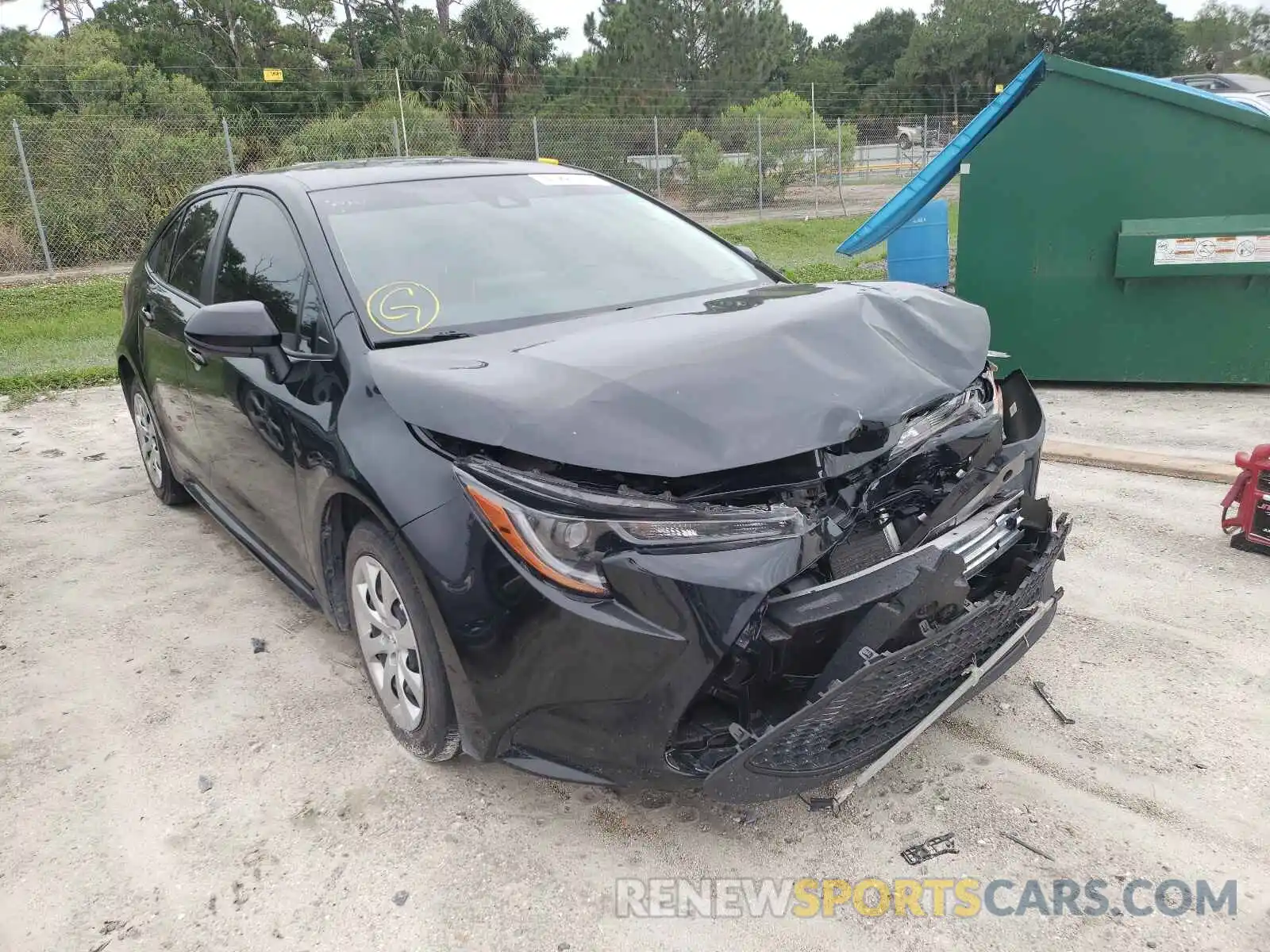 1 Photograph of a damaged car JTDEPRAE6LJ001037 TOYOTA COROLLA 2020