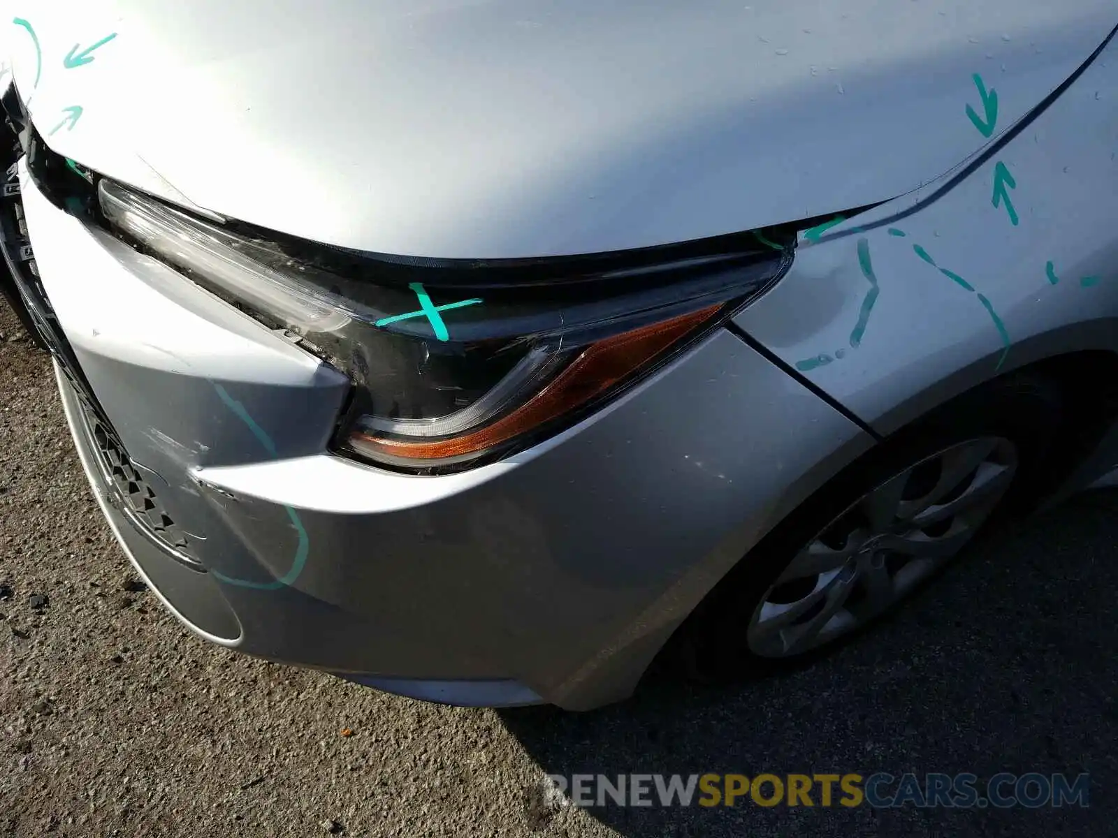 9 Photograph of a damaged car JTDEPRAE6LJ001846 TOYOTA COROLLA 2020