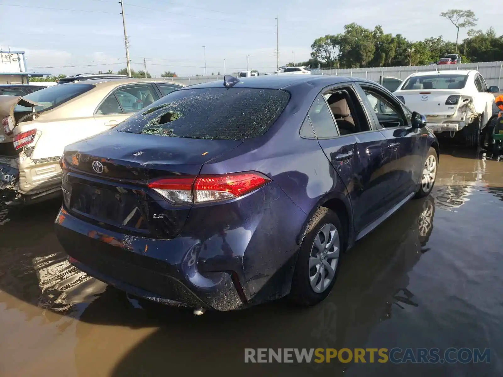 4 Photograph of a damaged car JTDEPRAE6LJ003452 TOYOTA COROLLA 2020