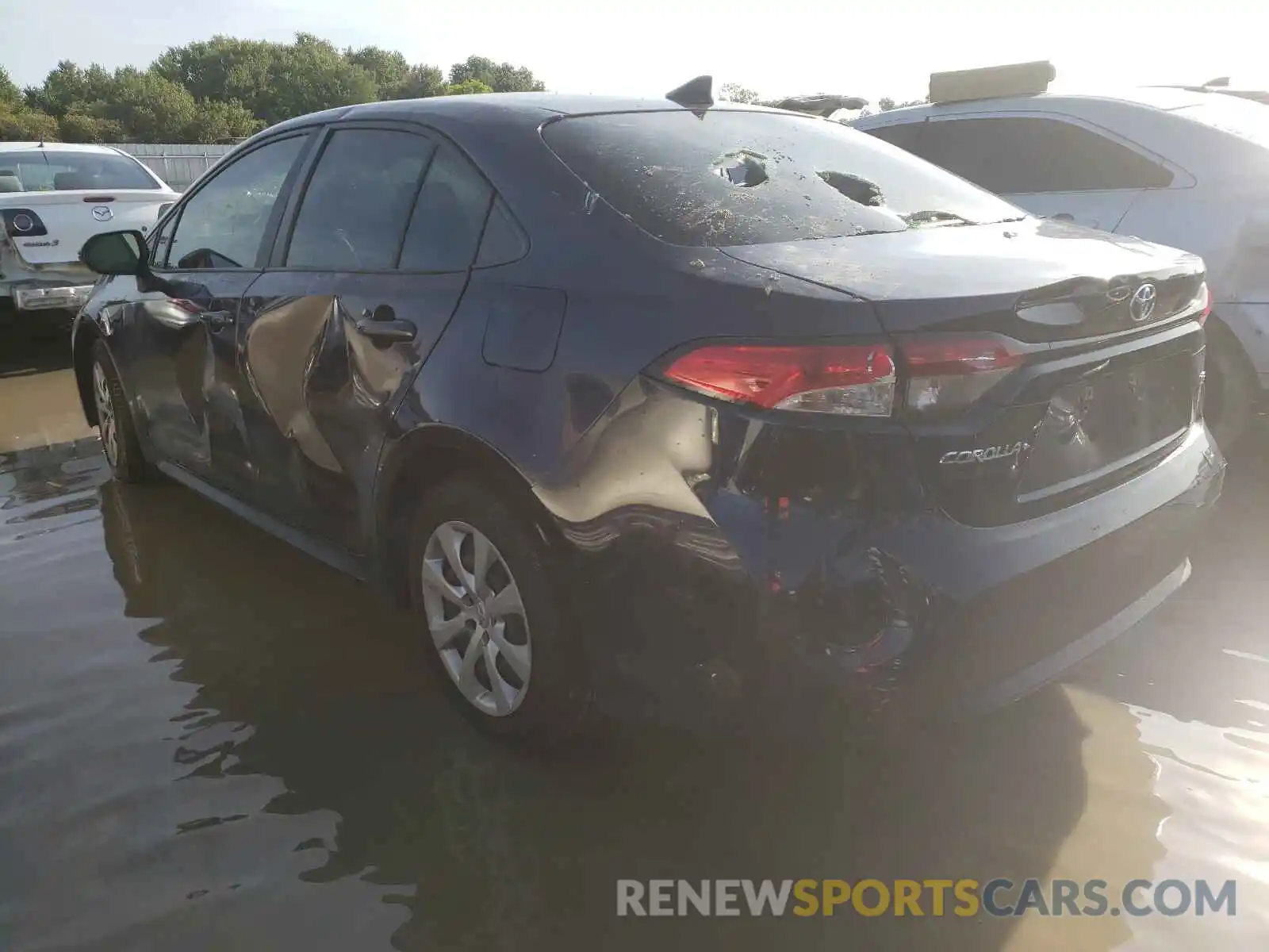 9 Photograph of a damaged car JTDEPRAE6LJ003452 TOYOTA COROLLA 2020