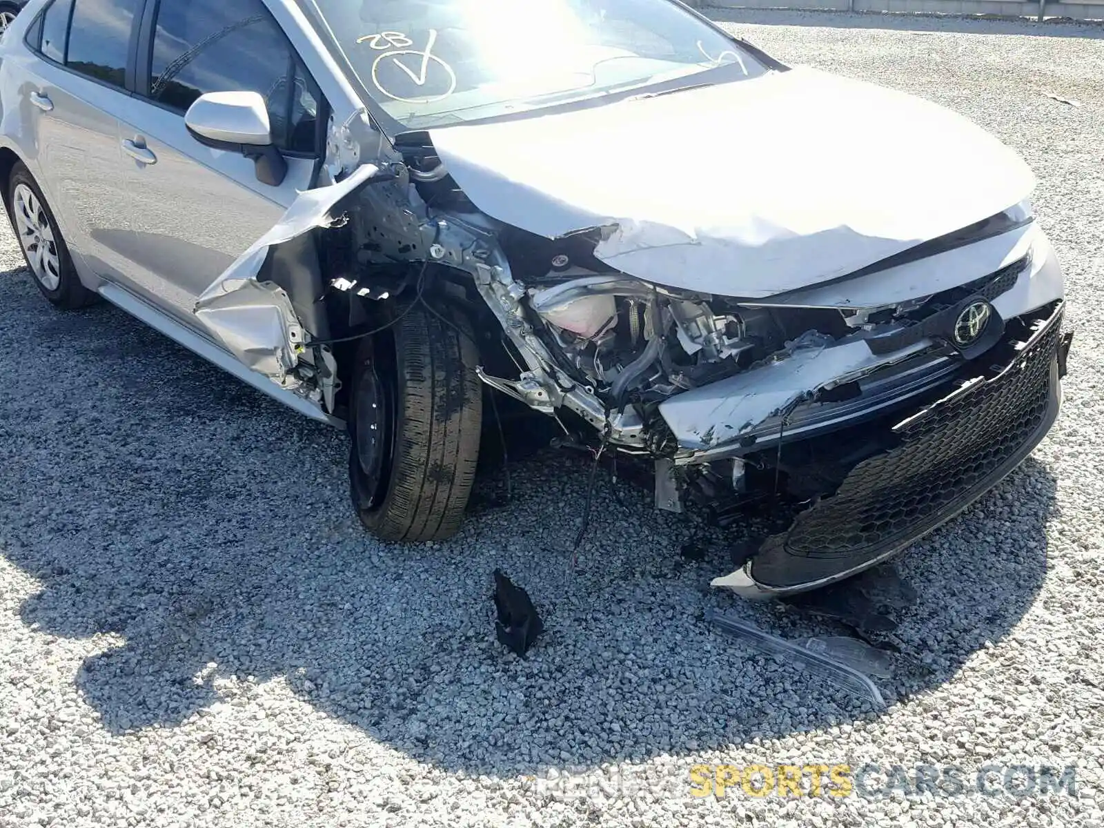 9 Photograph of a damaged car JTDEPRAE6LJ003922 TOYOTA COROLLA 2020
