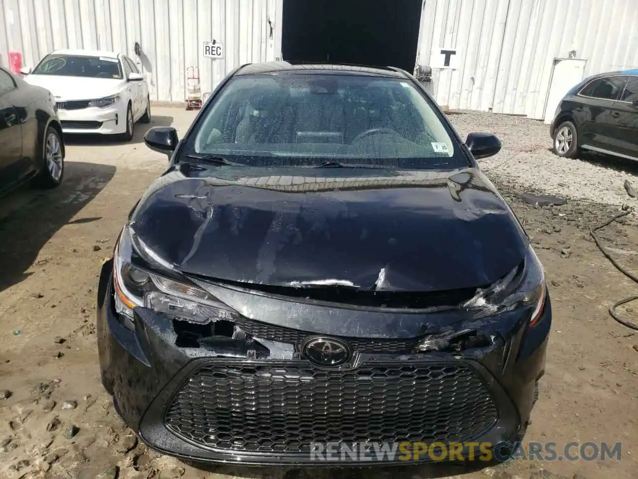 5 Photograph of a damaged car JTDEPRAE6LJ005170 TOYOTA COROLLA 2020