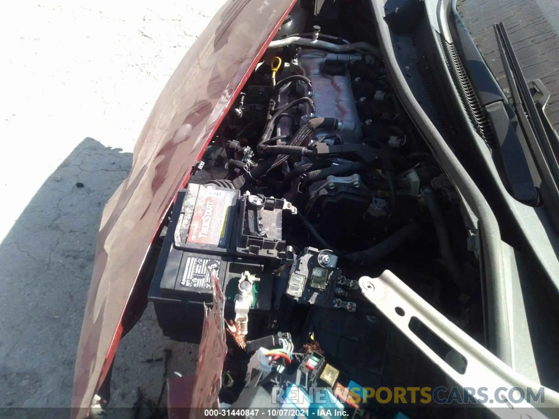 10 Photograph of a damaged car JTDEPRAE6LJ006335 TOYOTA COROLLA 2020