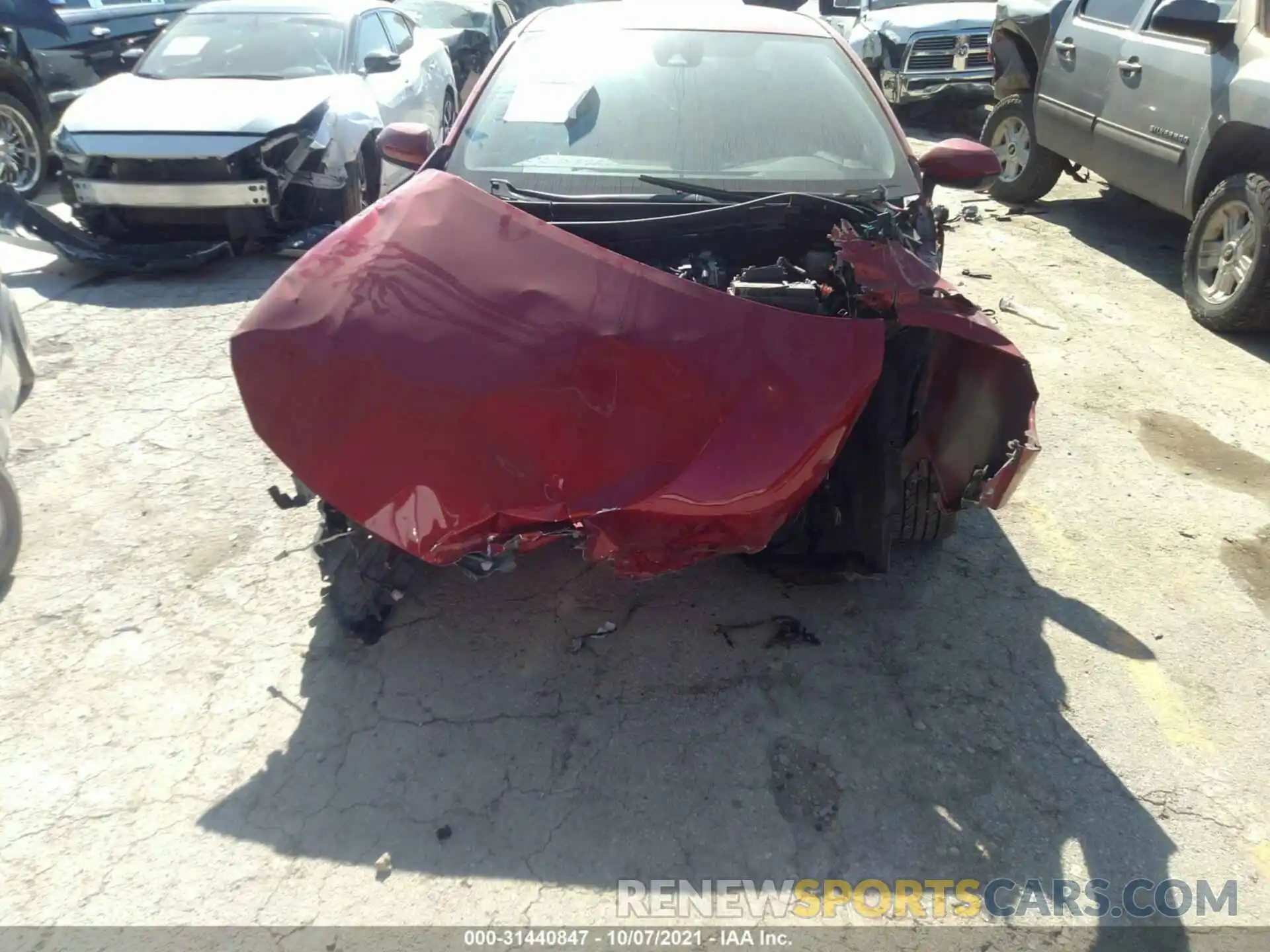 6 Photograph of a damaged car JTDEPRAE6LJ006335 TOYOTA COROLLA 2020