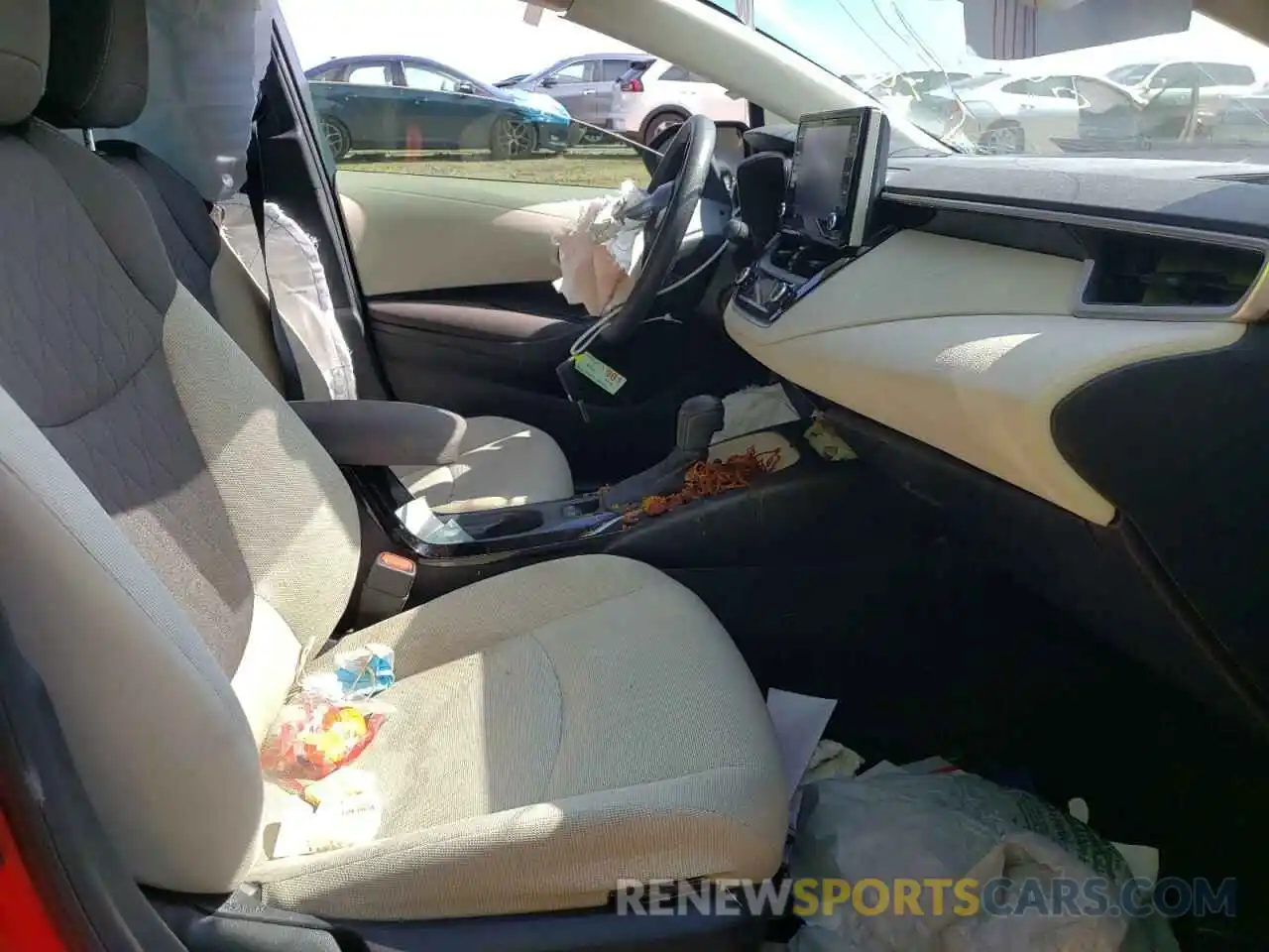 5 Photograph of a damaged car JTDEPRAE6LJ010241 TOYOTA COROLLA 2020