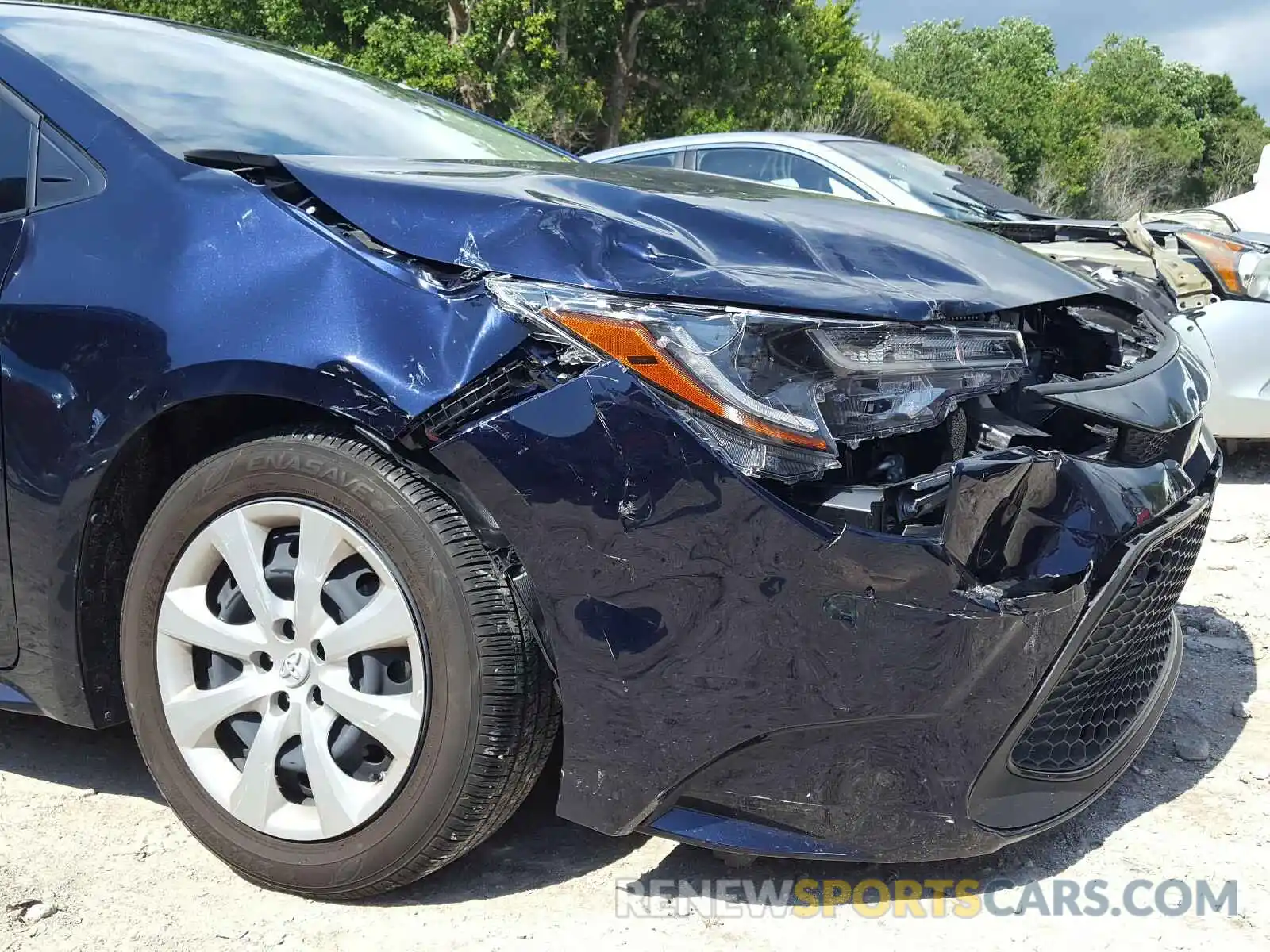 9 Photograph of a damaged car JTDEPRAE6LJ010367 TOYOTA COROLLA 2020